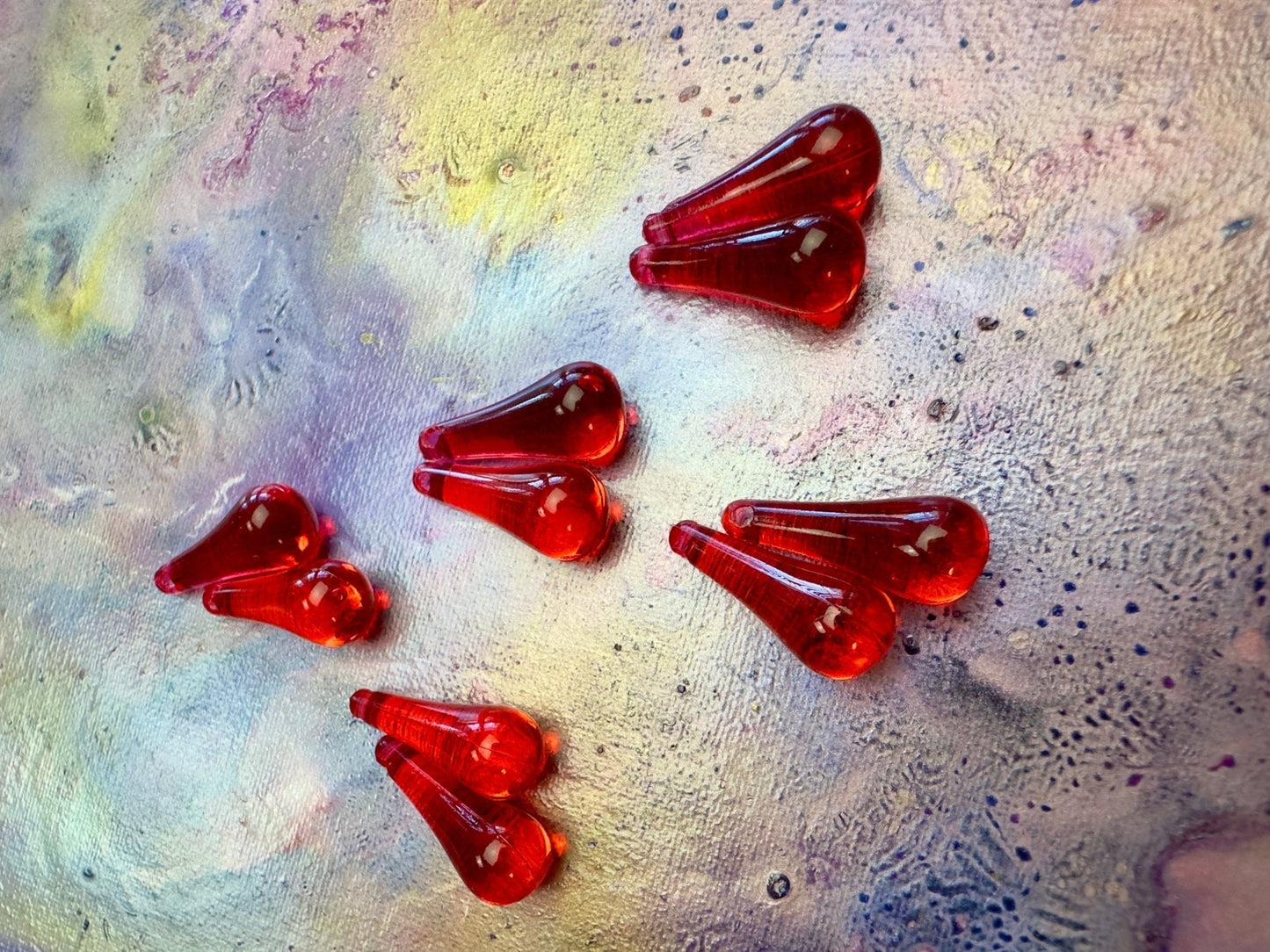 10 pcs, 20mm Red Lucite Drop - BULK UP - Vintaj Design - 1/22/25 - Vintaj Live Shop ID