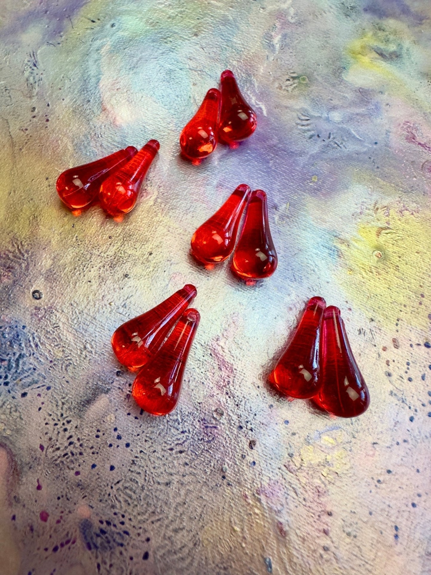 10 pcs, 20mm Red Lucite Drop - BULK UP - Vintaj Design - 1/22/25 - Vintaj Live Shop ID