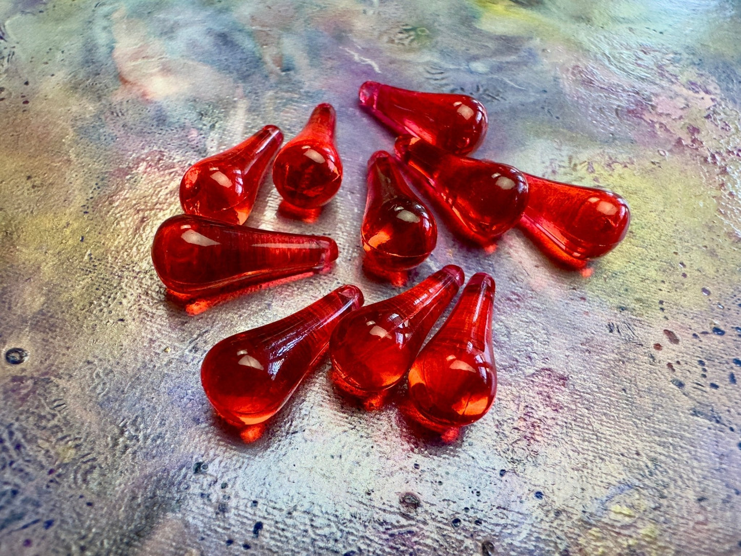10 pcs, 20mm Red Lucite Drop - BULK UP - Vintaj Design - 1/22/25 - Vintaj Live Shop ID