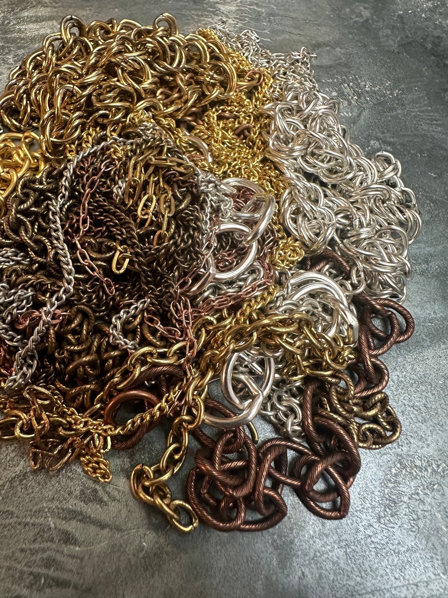 End of Spool Chain Cuts 4oz - Vintaj Design - 2/19/25 - Vintaj Live Shop