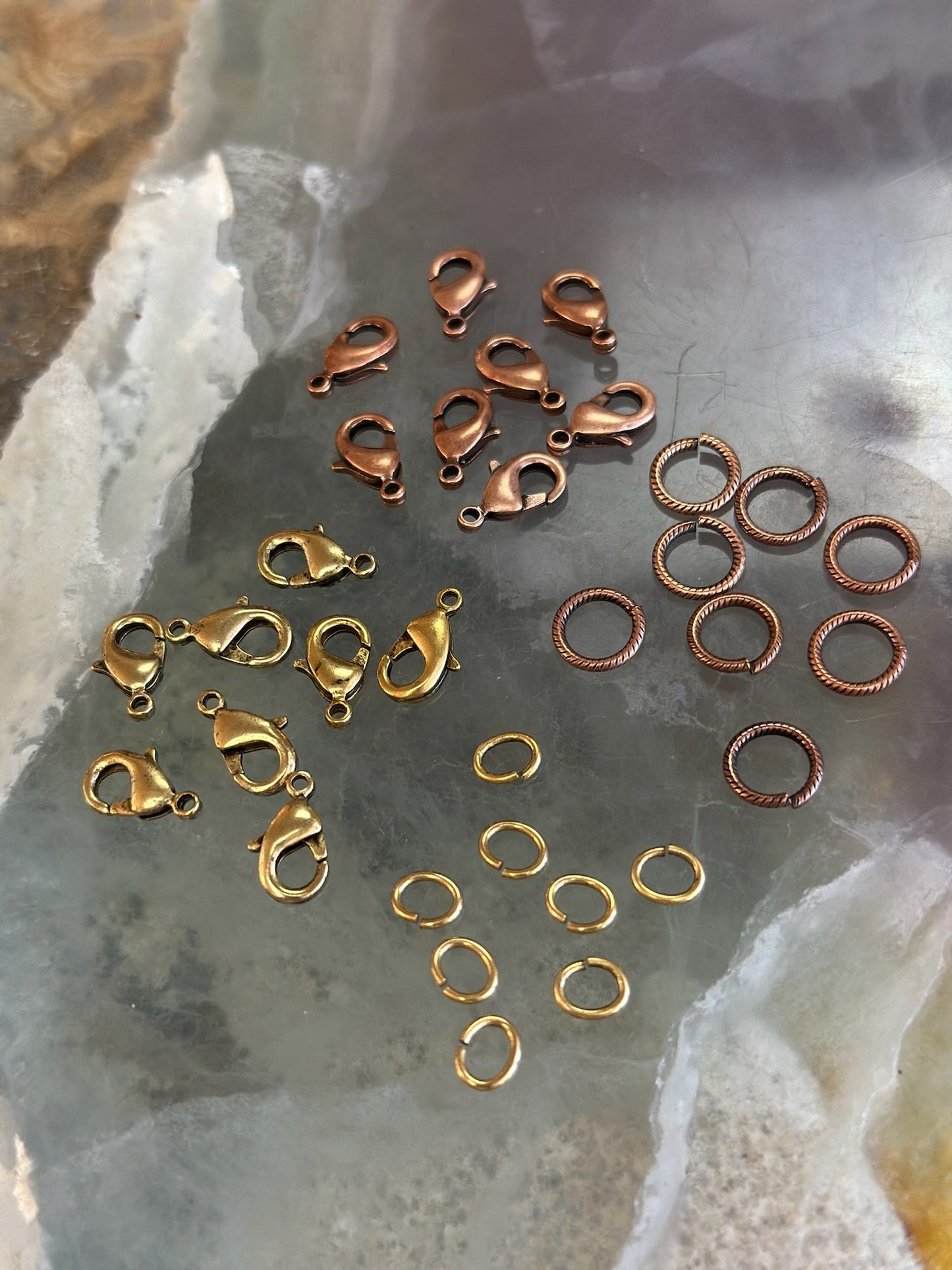 16 Sets Warm Metals Lobster Clasp Pack - Vintaj Design - 3/26/2025 - Vintaj Live Shop