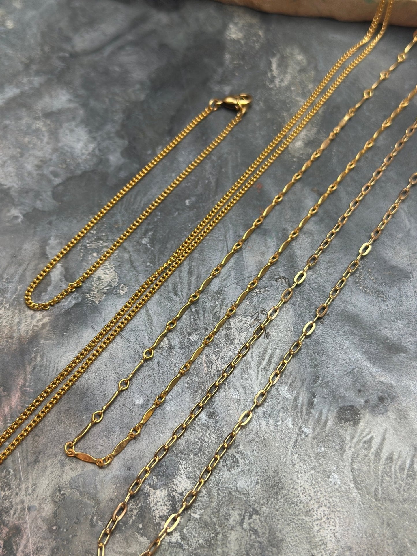 4 Pcs Layered Necklace Bracelet Kit Gold Chain Stack - Vintaj Design - 2/19/25 - Vintaj Live Shop
