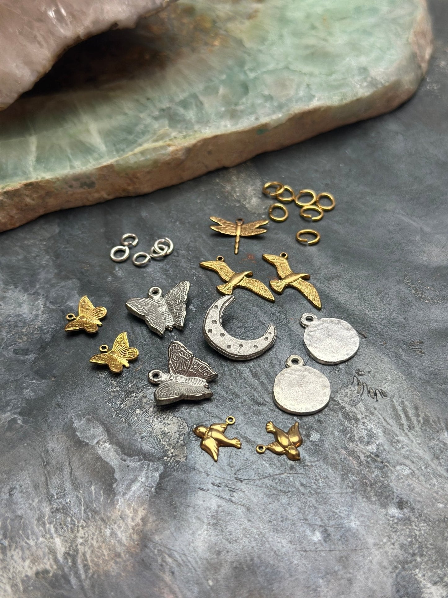 12 pcs Tinies Charm Pack - Vintaj Design - 2/19/25 - Vintaj Live Shop