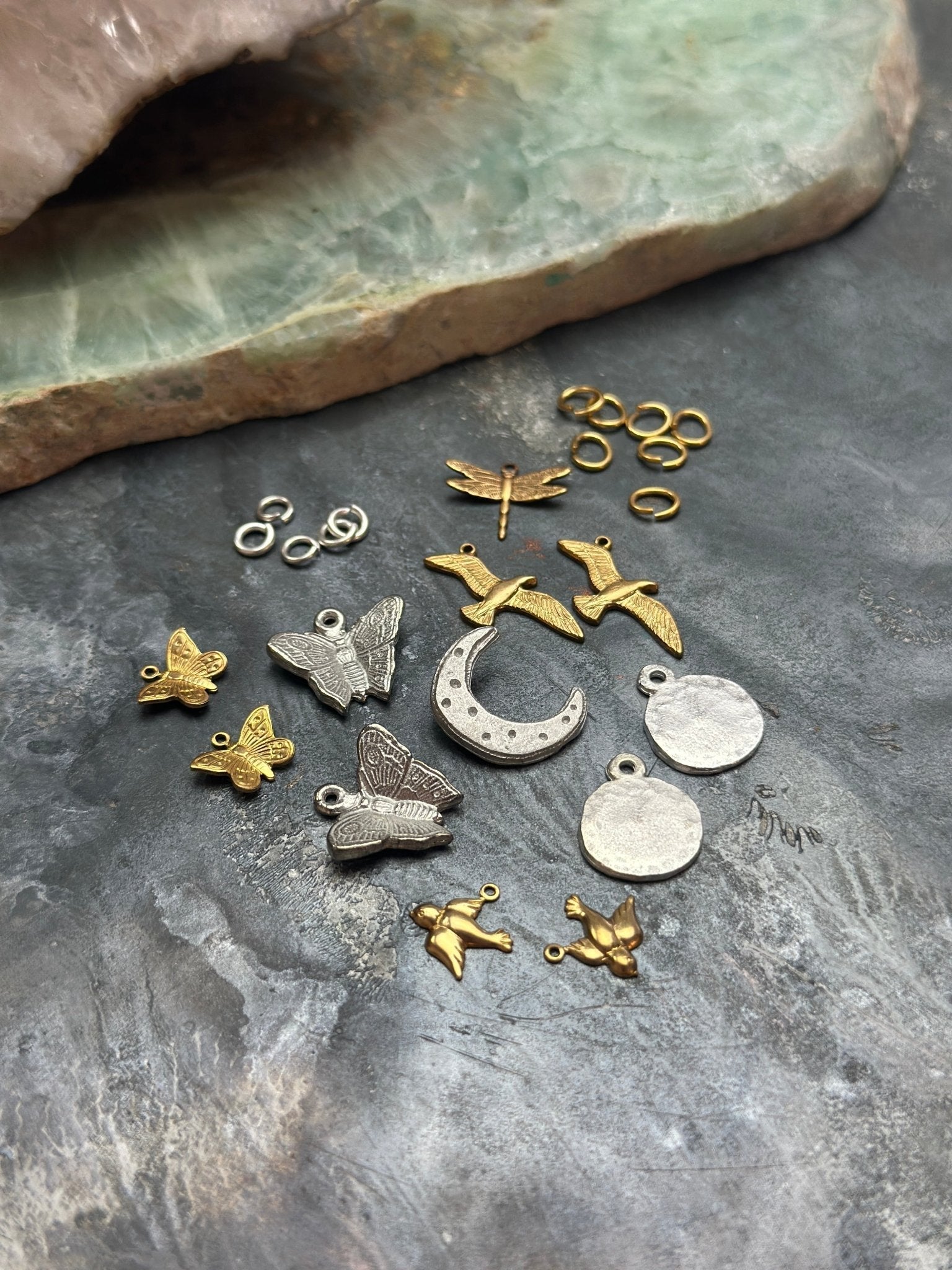12 pcs Tinies Charm Pack - Vintaj Design - 2/19/25 - Vintaj Live Shop