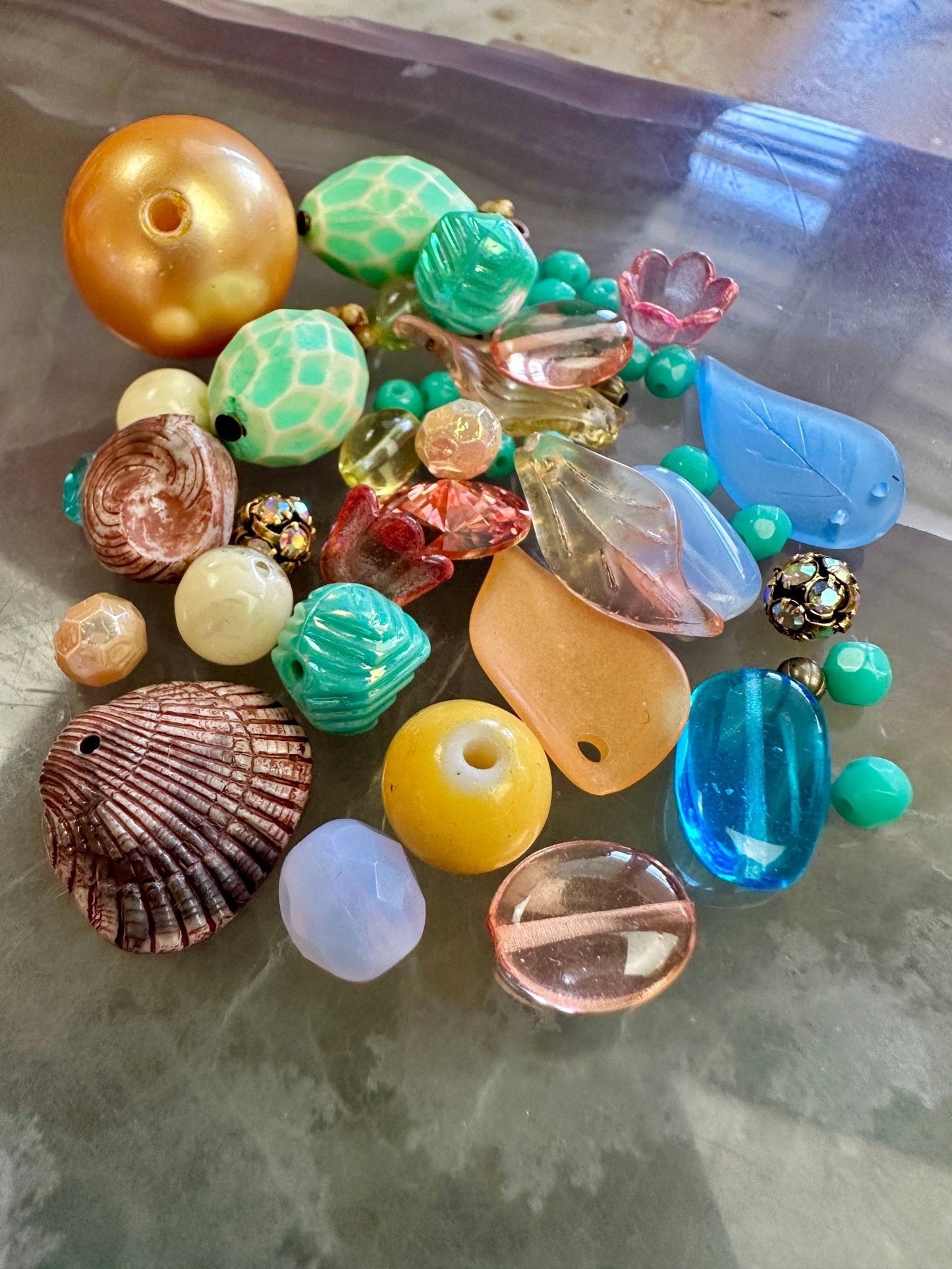 Caribbean Coral Crystal & Bead Mix - Vintaj Design - 3/26/2025 - Vintaj Live Shop