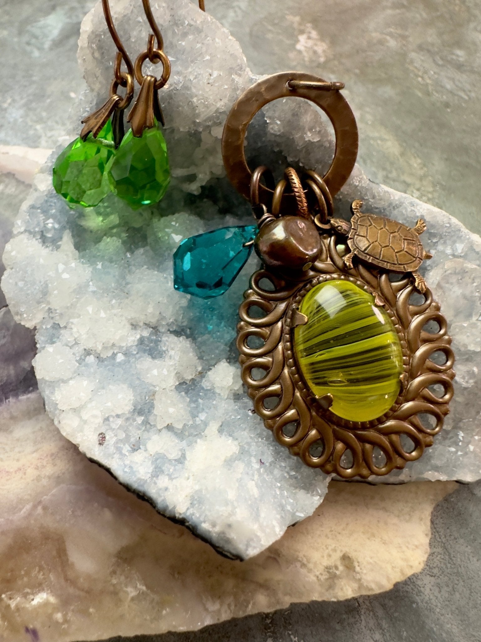 Mossy Pond Teal Pendant Earrings Kit - Vintaj Design - 4/19/24 - Vintaj Live Shop