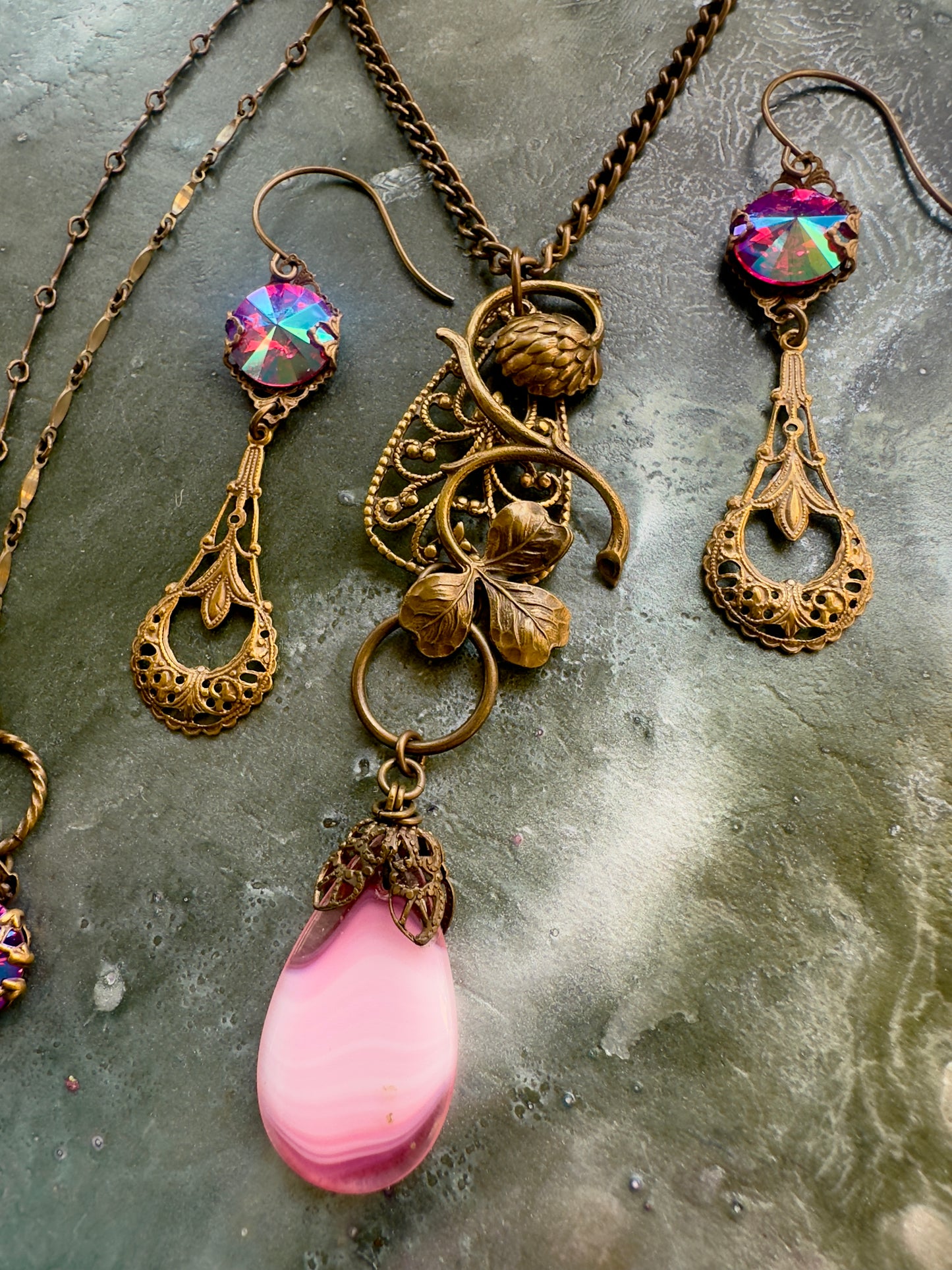 Lot #10 Weekend Pop-Up - Jewelry Trunk Sale - Vintaj Idaho Design - 10/25/25