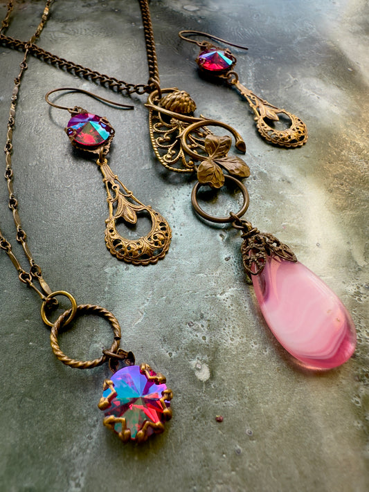 Lot #10 Weekend Pop-Up - Jewelry Trunk Sale - Vintaj Idaho Design - 10/25/25