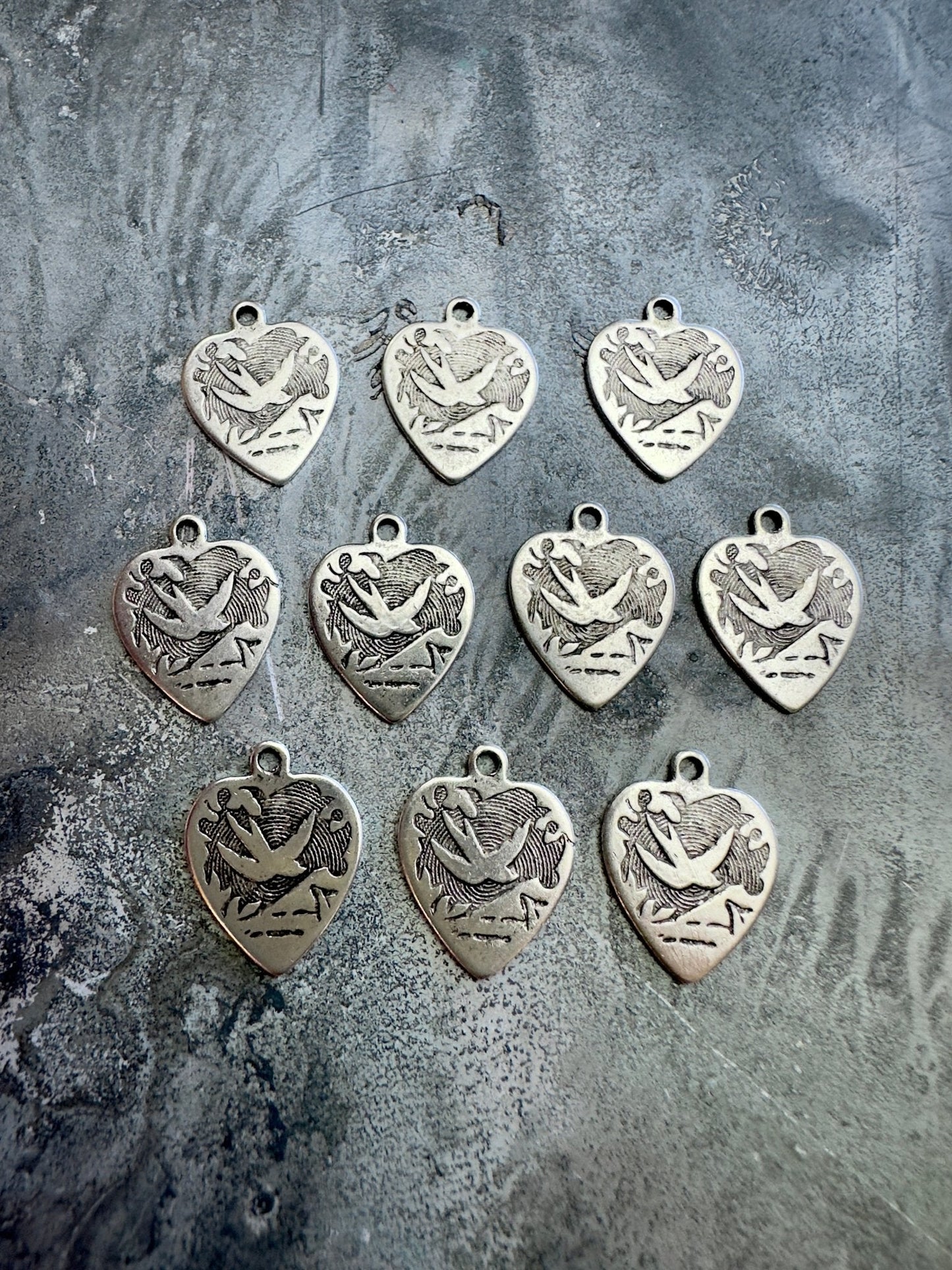 10 pcs Sparrow Heart - BULK UP - Vintaj Design - 1/22/25 - Vintaj Live Shop