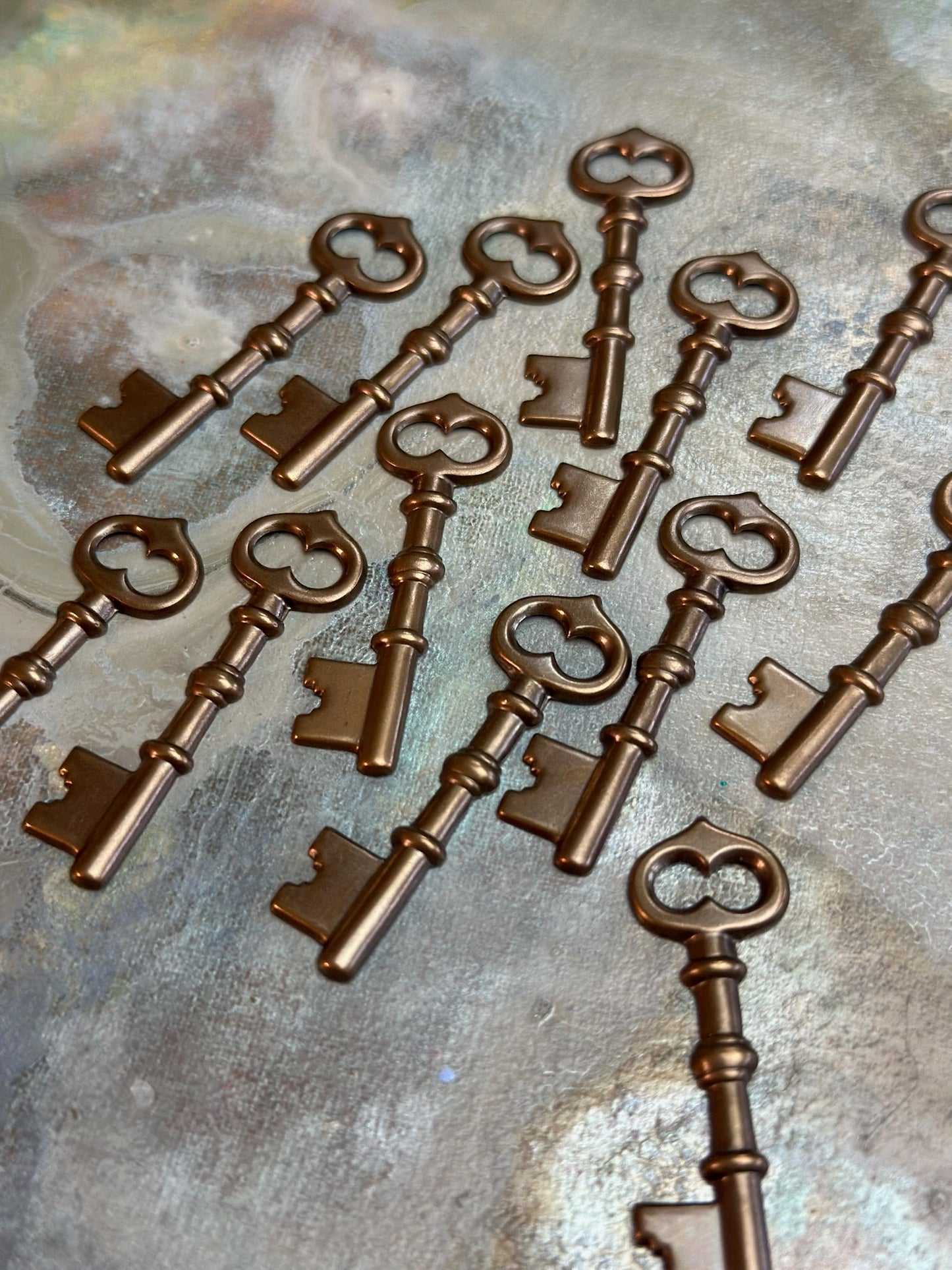 12 Pcs Skeleton Key - BULK UP - Vintaj Design - 1/8/25