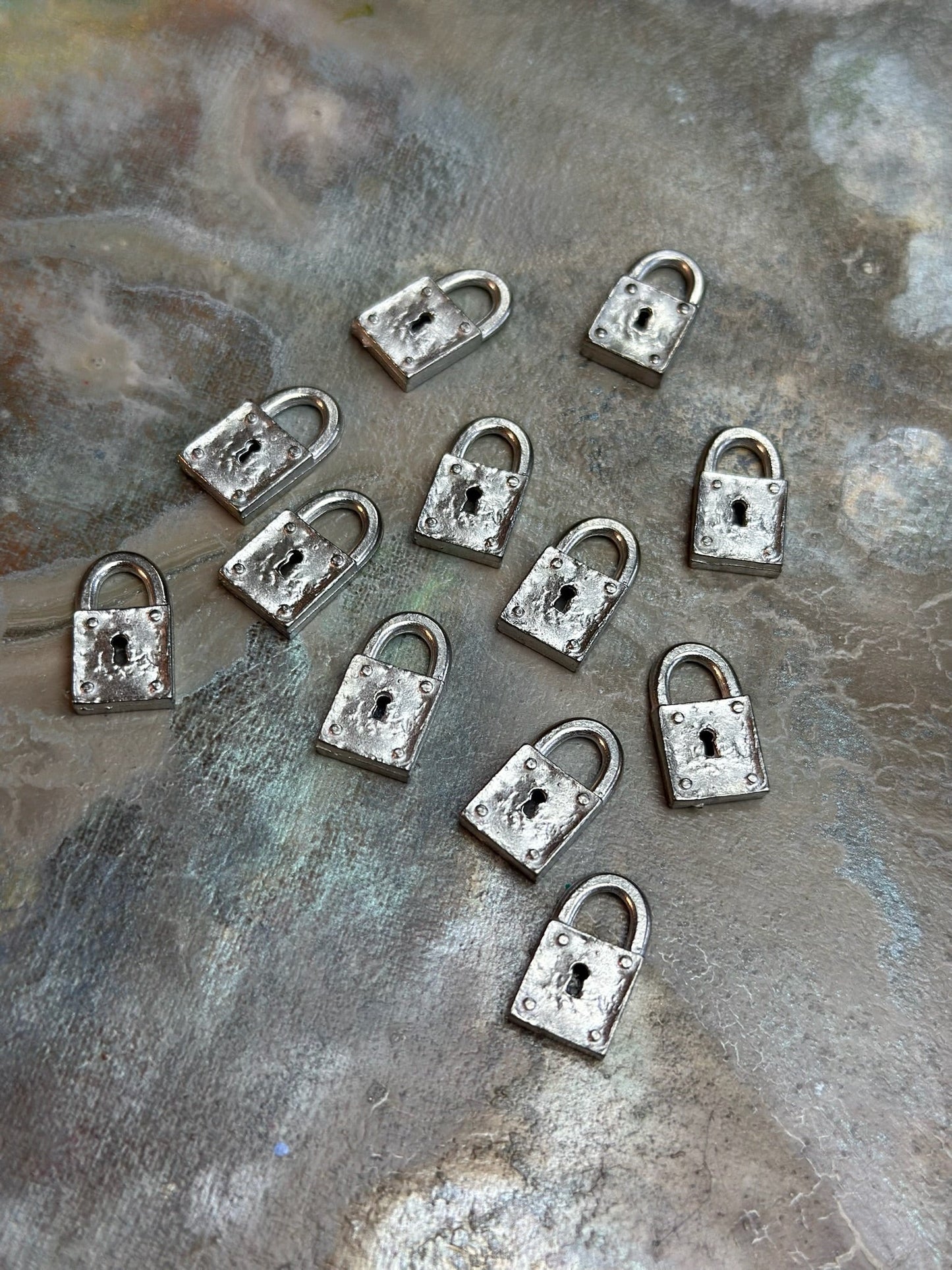 12 Pcs Square Lock - BULK UP - Vintaj Design - 1/8/25