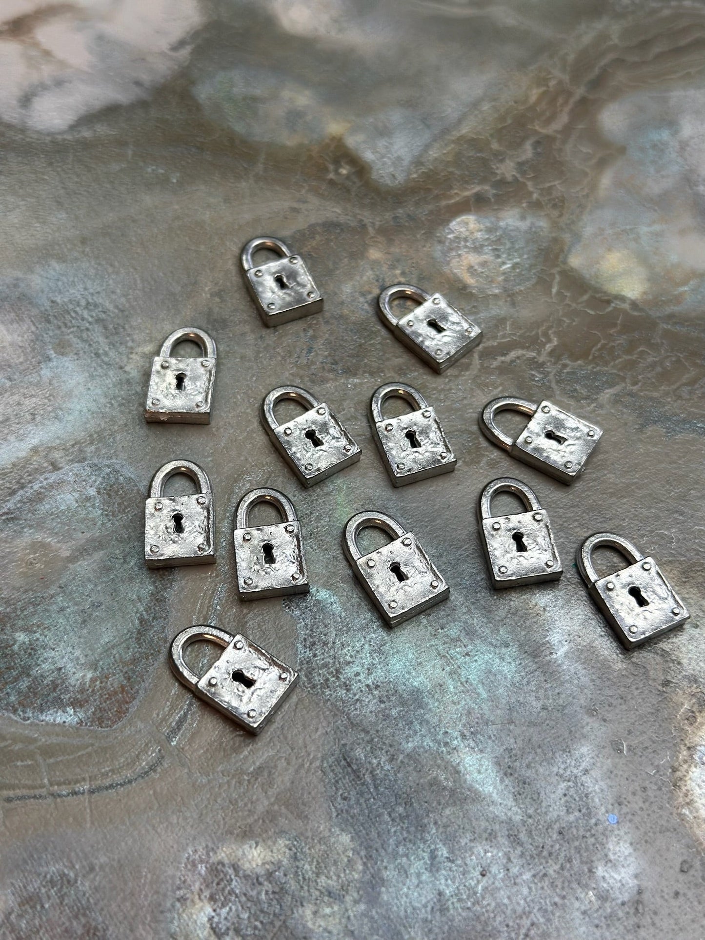 12 Pcs Square Lock - BULK UP - Vintaj Design - 1/8/25