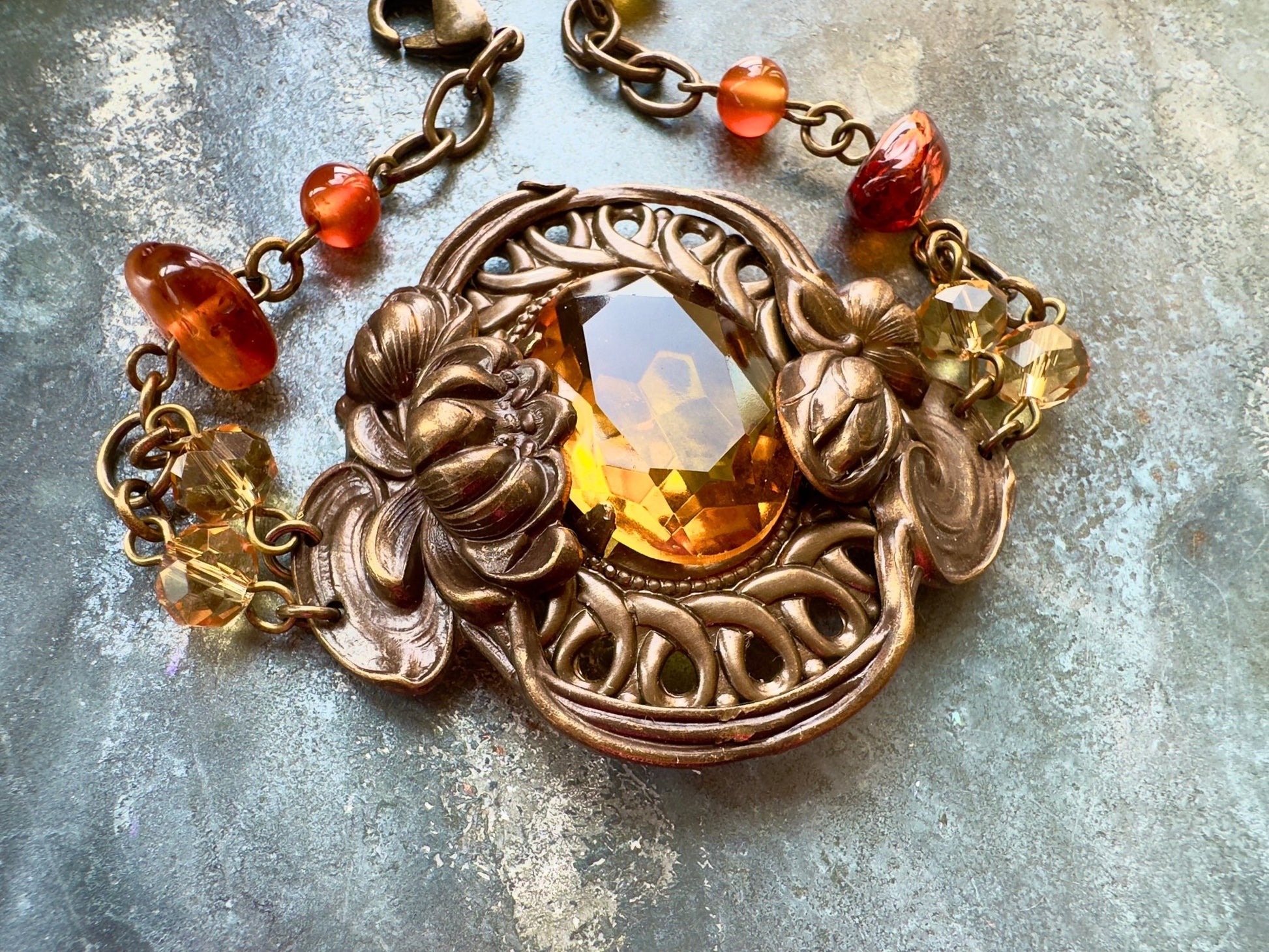 Amberina Gem - Gemstone Bracelet Kit - Vintaj Idaho Design - 10/1/2025 - Vintaj Live Shop ID