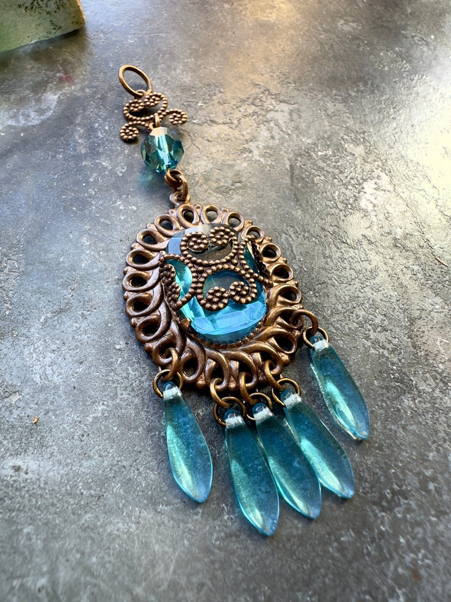 Azure Sol - Vintage Pendant Kit - Vintaj Idaho Design - 10/8/2025 - Vintaj Live Shop ID