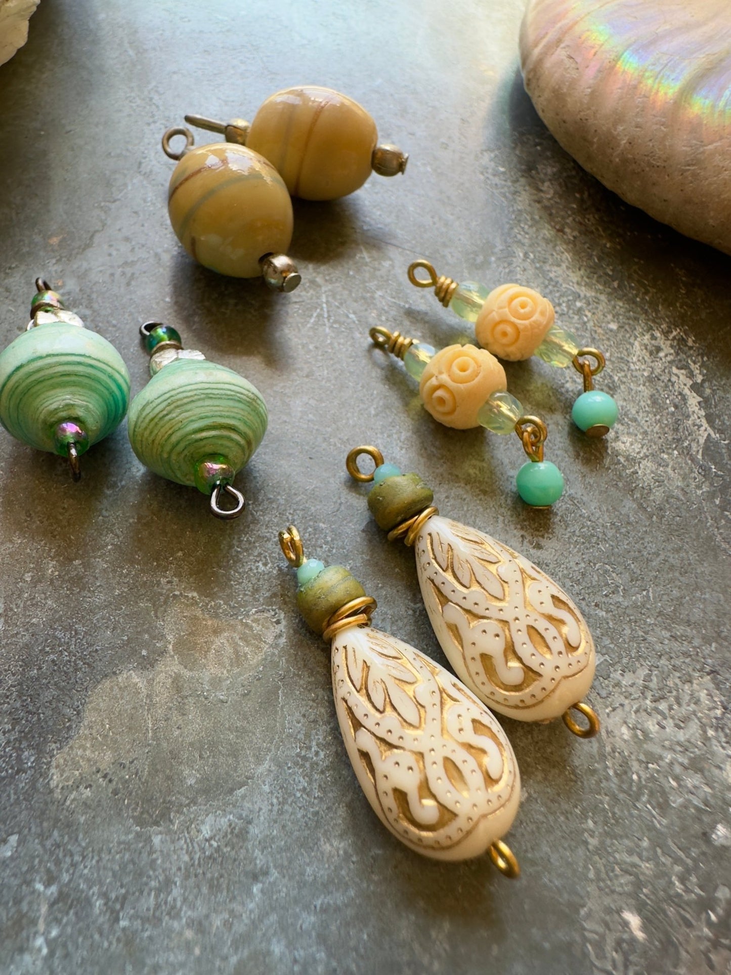 Baubles Below - 4 Pair Vintage Bead Stack Kit - Vintaj Idaho Design - 8/20/2025 - Vintaj Live Shop ID