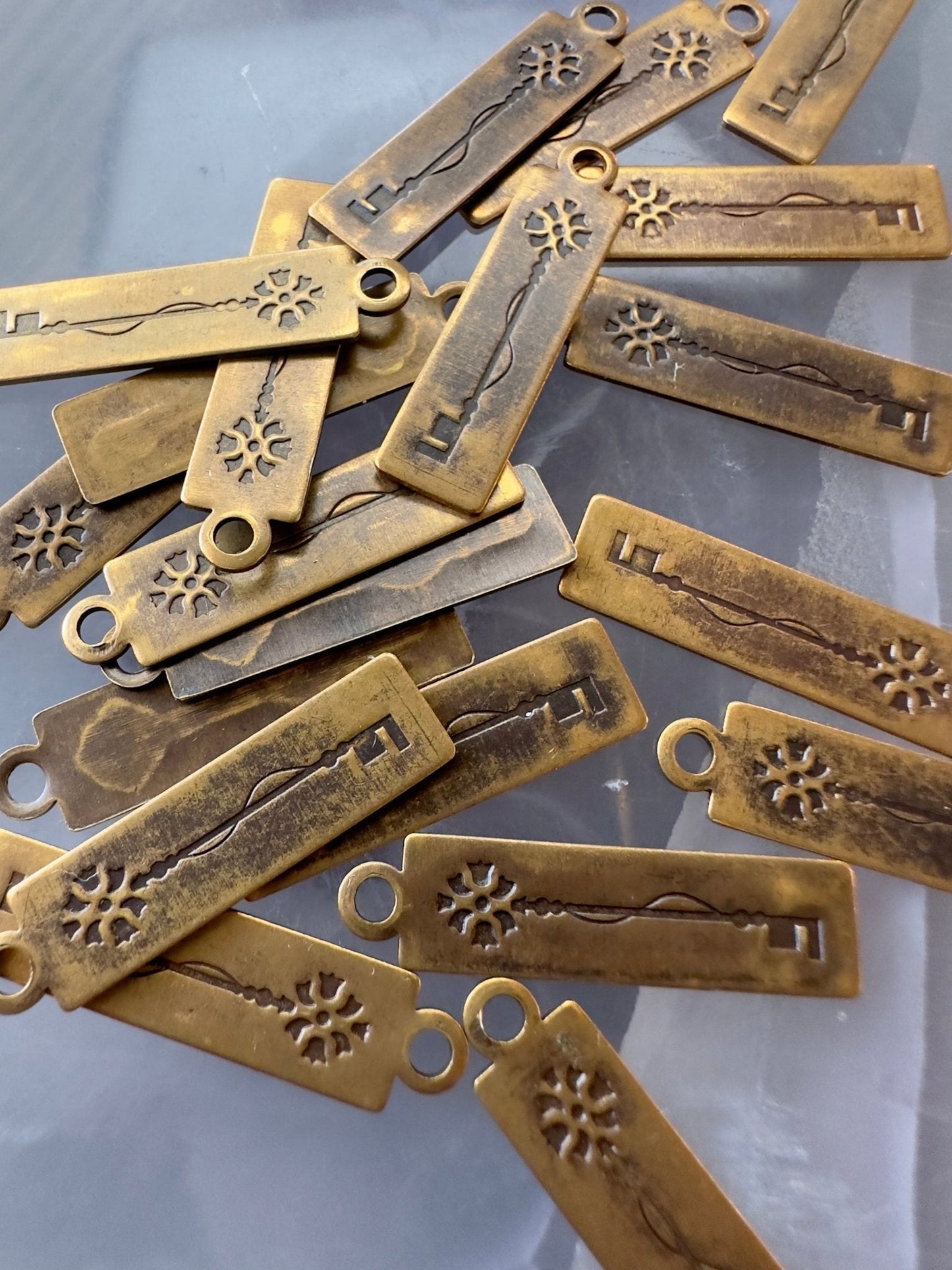 BULK UP - Key Rectangle 20pcs - Vintaj - 7/17 - Vintaj Live Shop ID