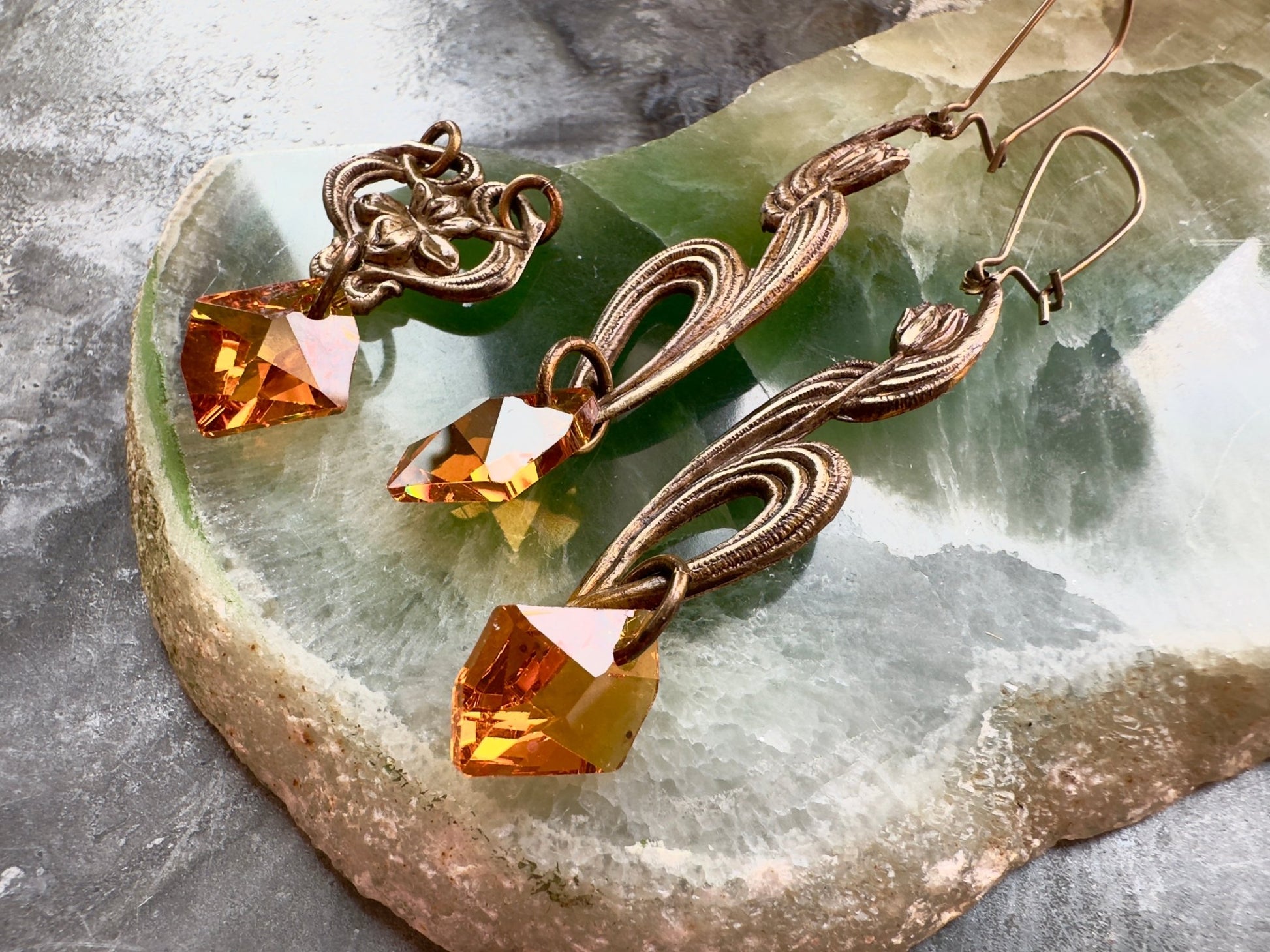 Crystalline Lotus - Pendant & Earring Kit - Vintaj Idaho Design - 10/1/2025 - Vintaj Live Shop ID
