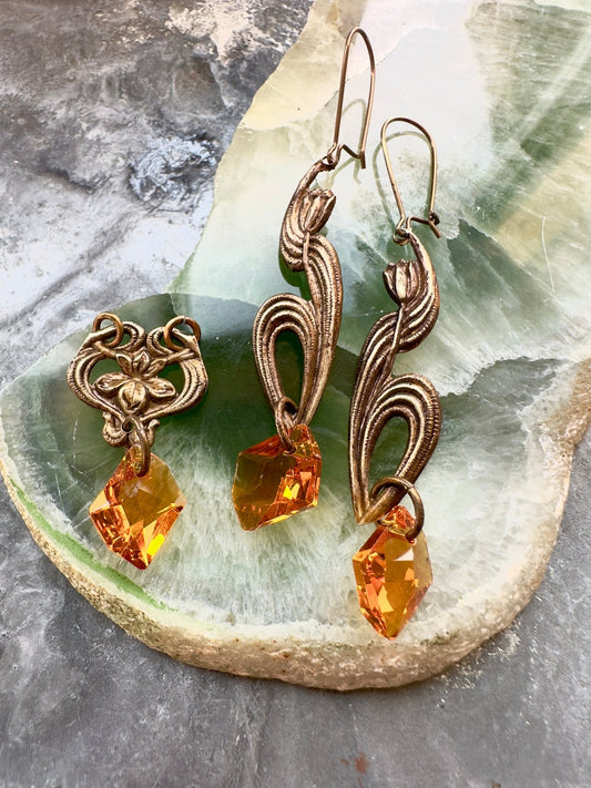 Crystalline Lotus - Pendant & Earring Kit - Vintaj Idaho Design - 10/1/2025 - Vintaj Live Shop ID