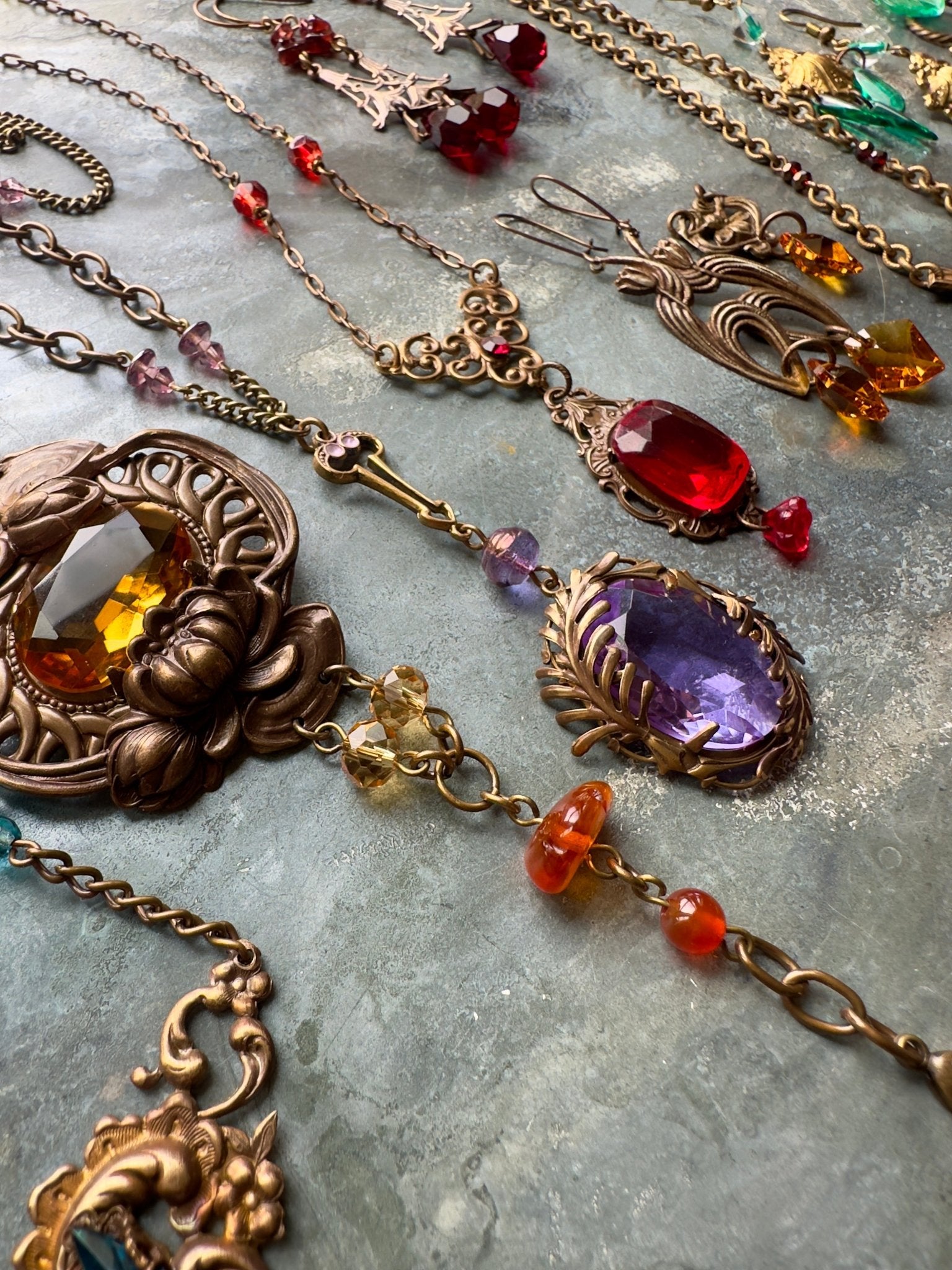 CZECH It Out - FULL DAY LOOT - Vintaj Idaho Design - 10/1/2025 - Vintaj Live Shop ID