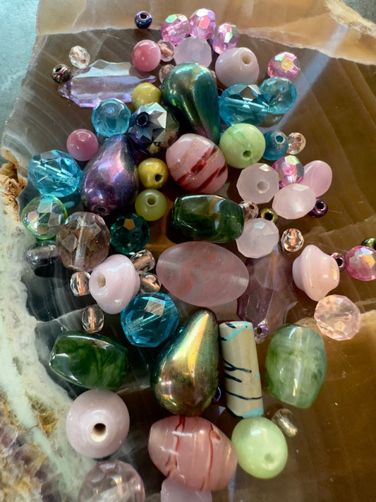 Dalia’s Dream - Vintage Bead Mix - Idaho Vintaj Design - 10/22/2025 - Vintaj Live Shop ID