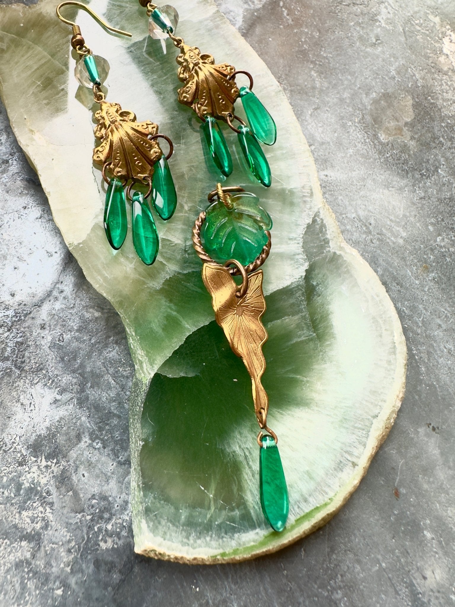 Emerald Falls - Pendant & Earring Kit - Vintaj Idaho Design - 10/1/2025 - Vintaj Live Shop ID