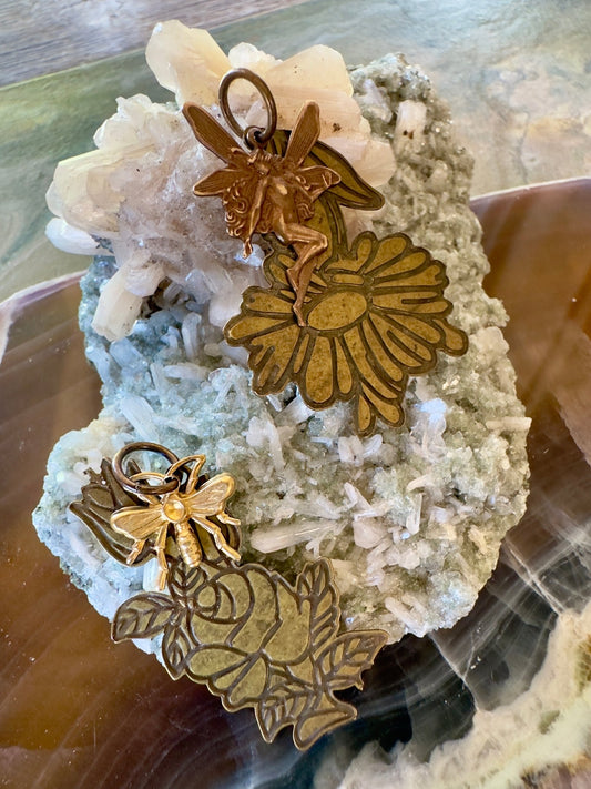 Fairy Bee - utiful - 2 Vintage Pendants Kit - Vintaj Idaho Design - 6/11/2025 - Vintaj Live Shop ID