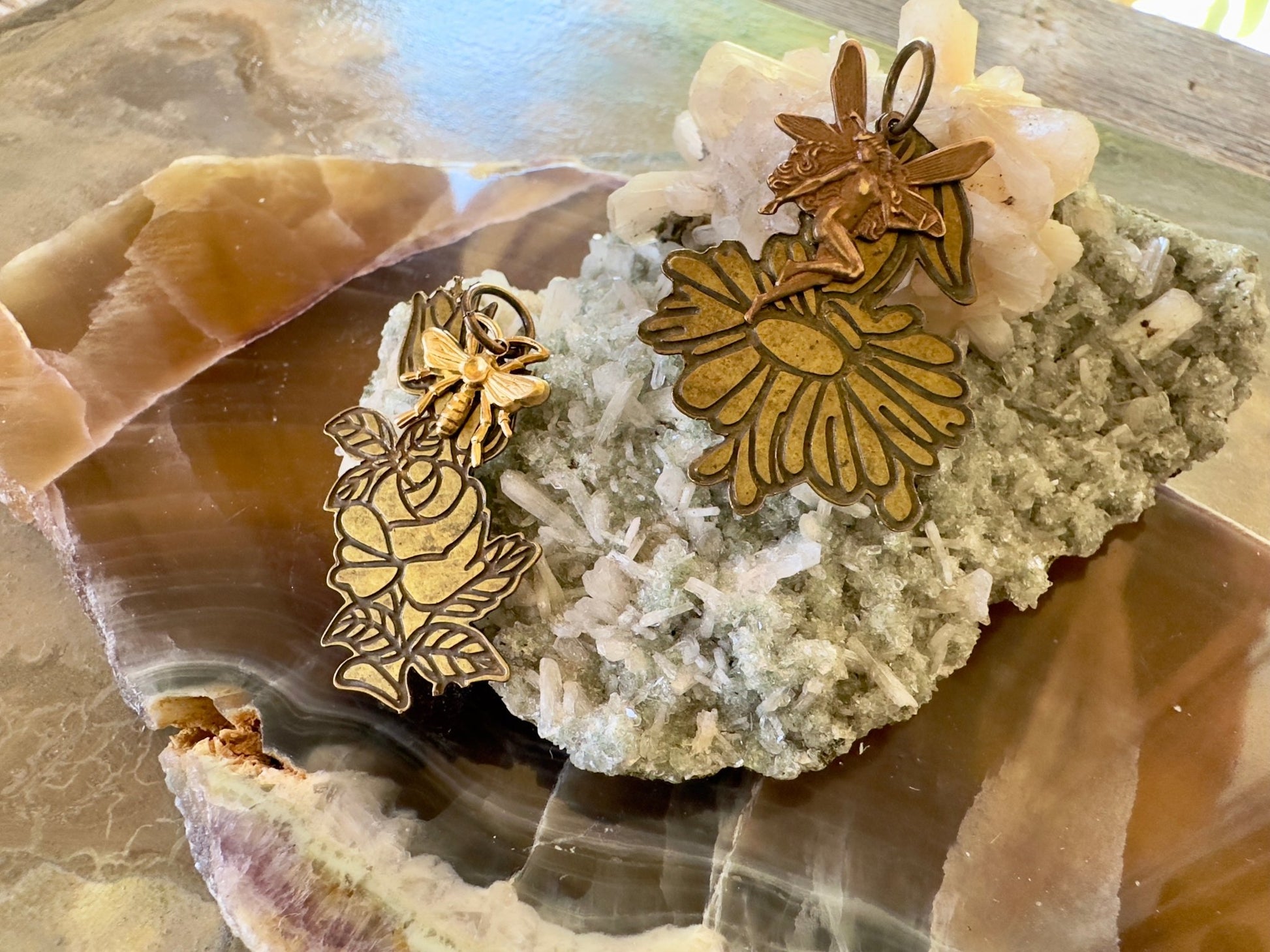Fairy Bee - utiful - 2 Vintage Pendants Kit - Vintaj Idaho Design - 6/11/2025 - Vintaj Live Shop ID
