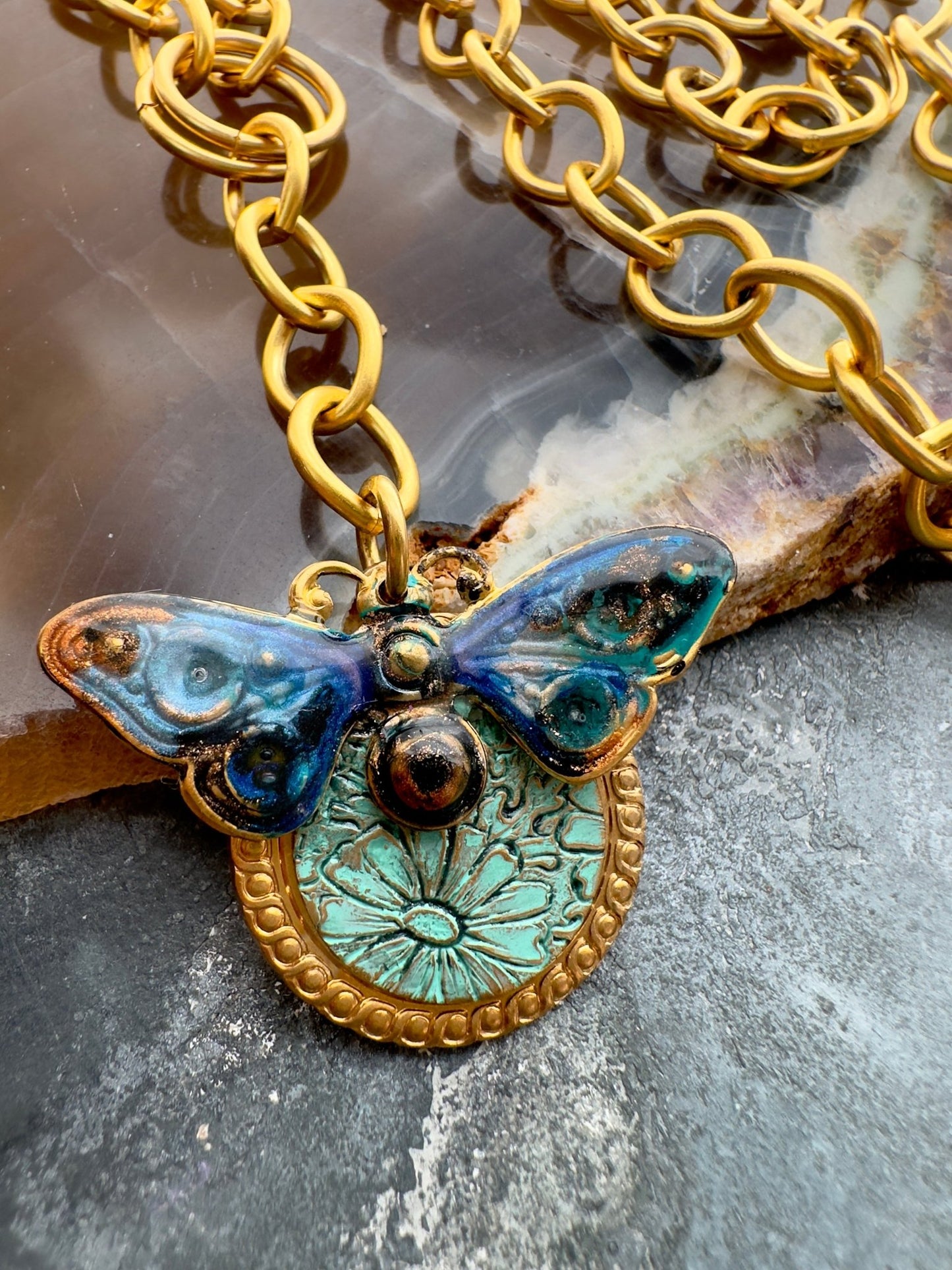 Fluttering Reign Necklace Kit - Vintaj Idaho Design - 10/15/2025 - Vintaj Live Shop ID