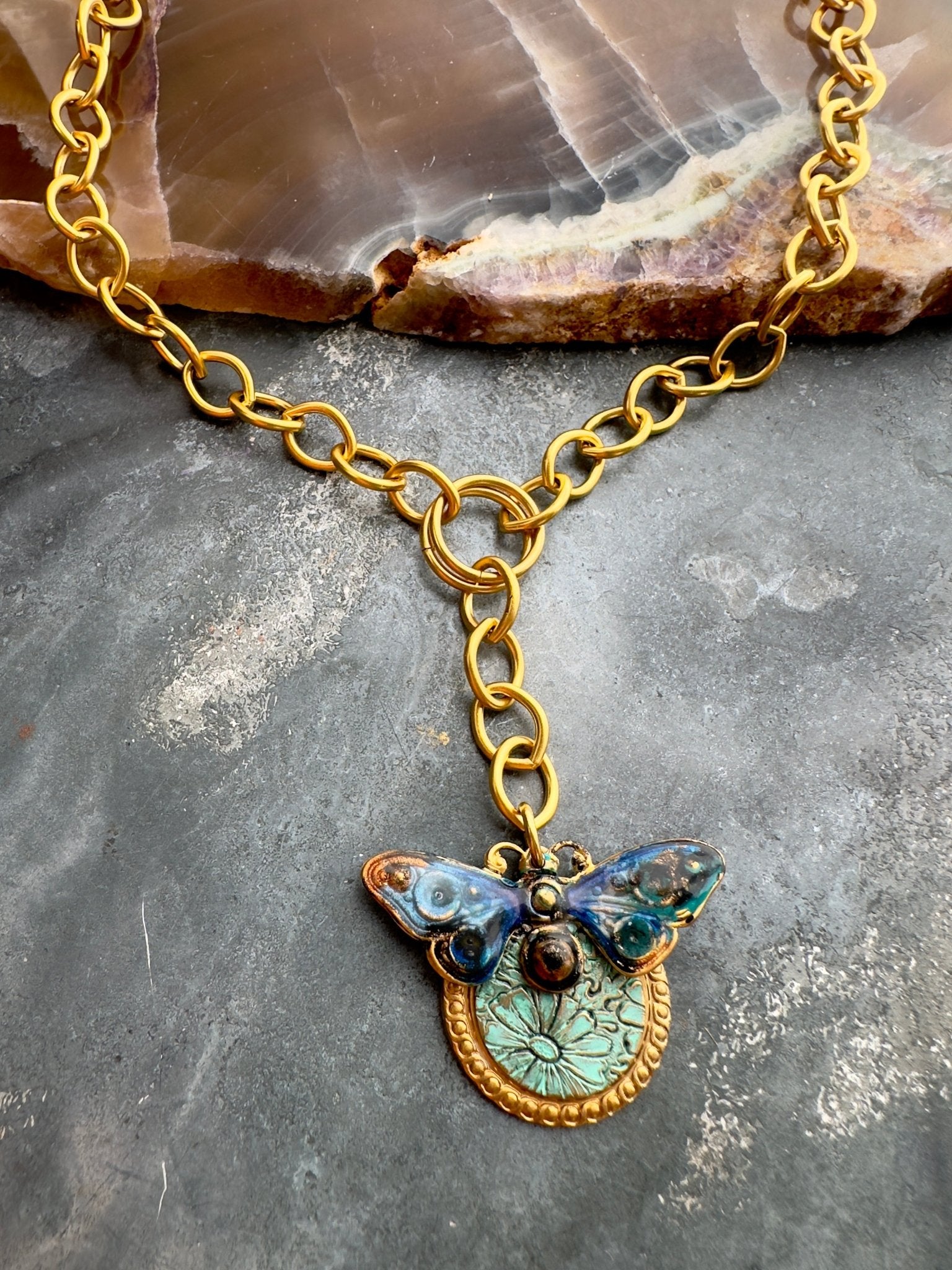 Fluttering Reign Necklace Kit - Vintaj Idaho Design - 10/15/2025 - Vintaj Live Shop ID