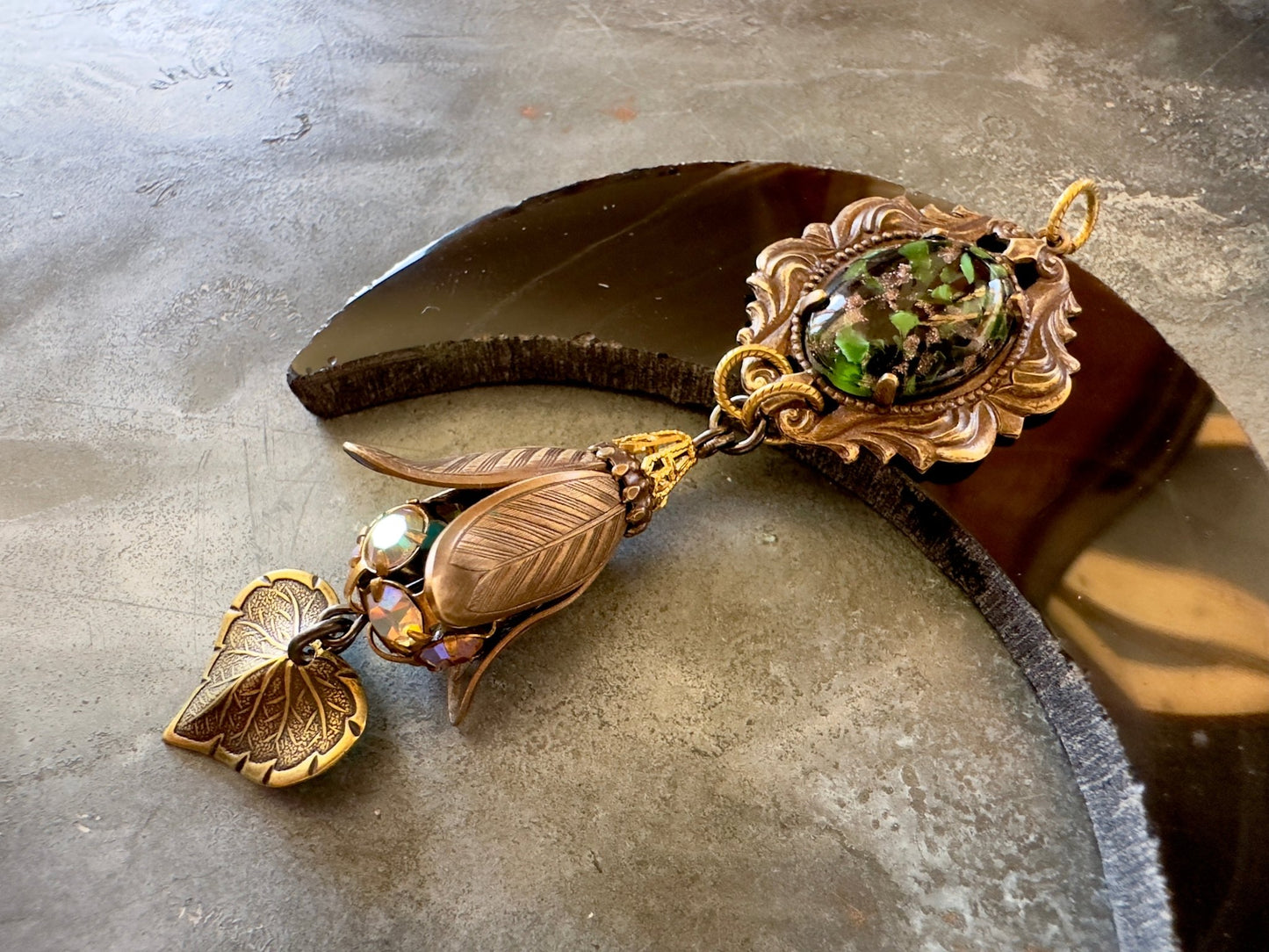 Garden Affair Pendant Kit - Vintaj Idaho Design - 7/30/2025 - Vintaj Live Shop ID