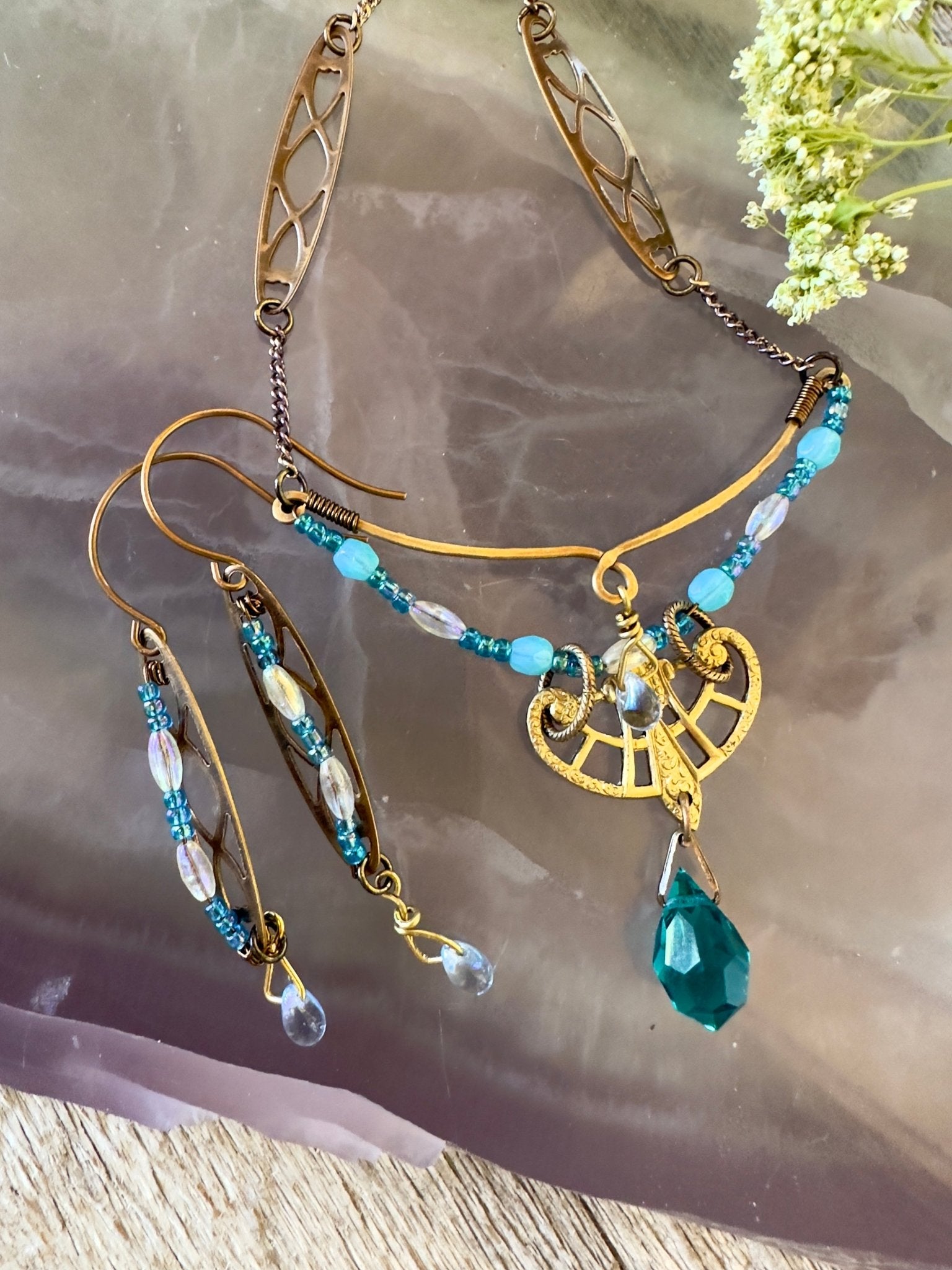 Garden of Emeralds - Necklace Earrings Kit - 5/23/2025 - Vintaj Live Shop ID