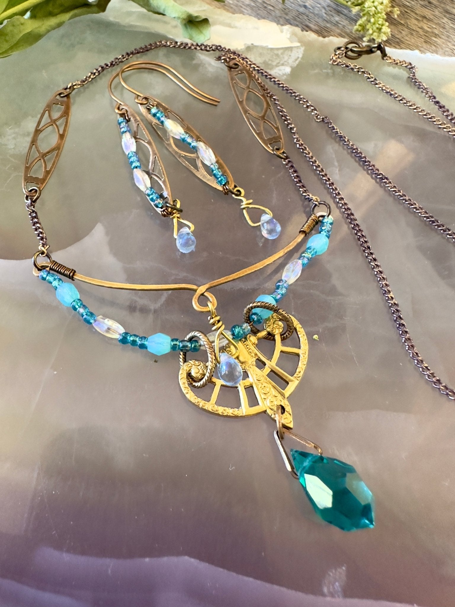 Garden of Emeralds - Necklace Earrings Kit - 5/23/2025 - Vintaj Live Shop ID