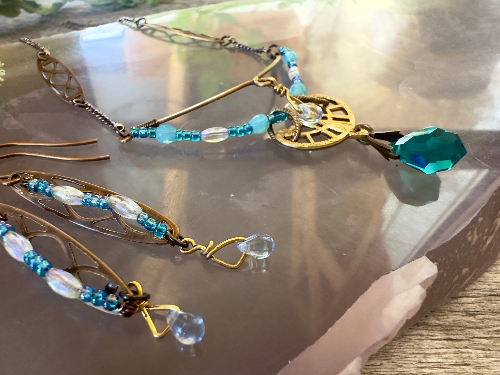 Garden of Emeralds - Necklace Earrings Kit - 5/23/2025 - Vintaj Live Shop ID