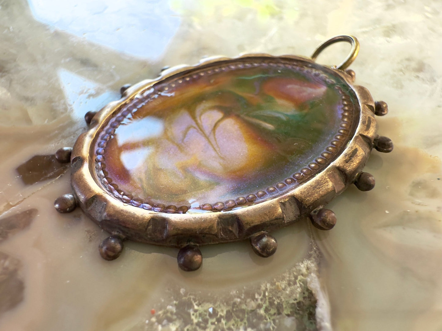 Hand Cold - Enameled Resin Garden Roots Pendant - Vintaj Idaho Design - 7/29/2025 - Vintaj Live Shop ID
