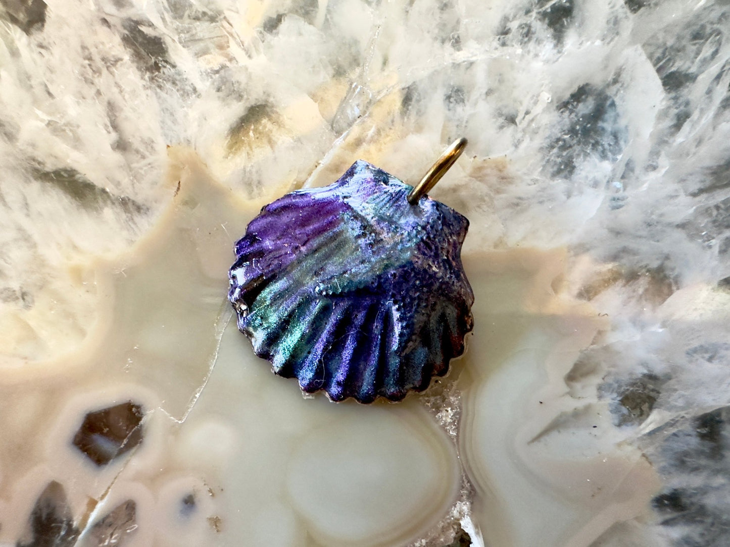 Hand Cold - Enameled Resin Royal Shores Pendant - Vintaj Idaho Design - 7/23/2025 - Vintaj Live Shop ID