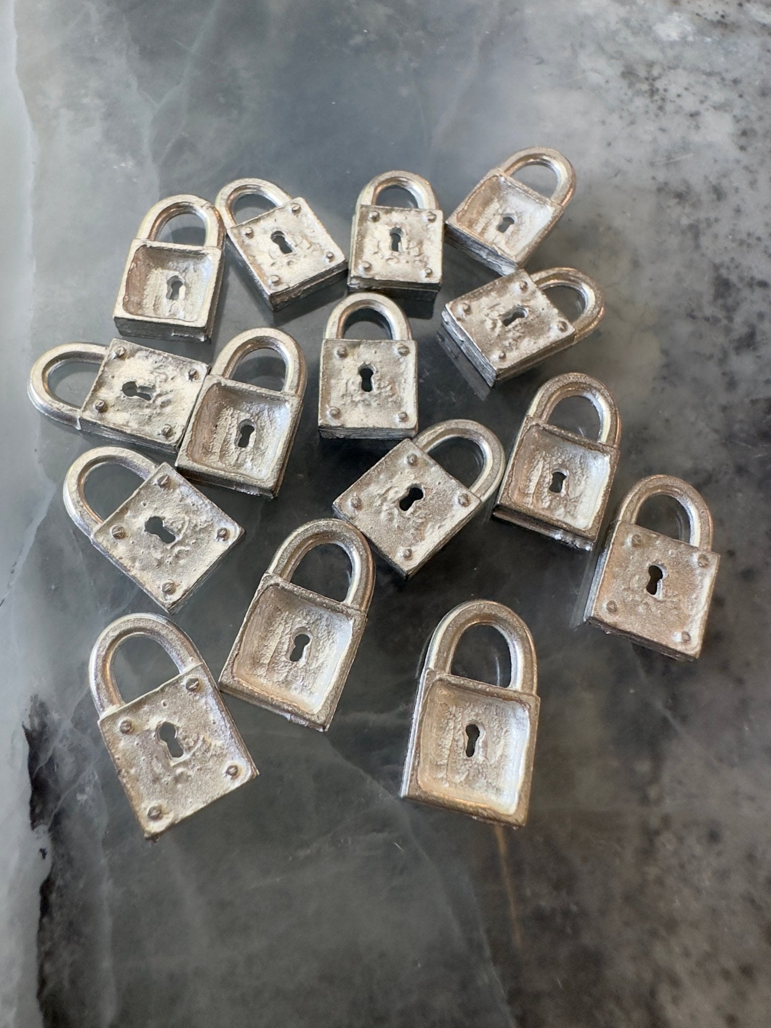 July BULK - UP Days - Lock 12pcs - Vintaj - 7/17 - Vintaj Live Shop ID