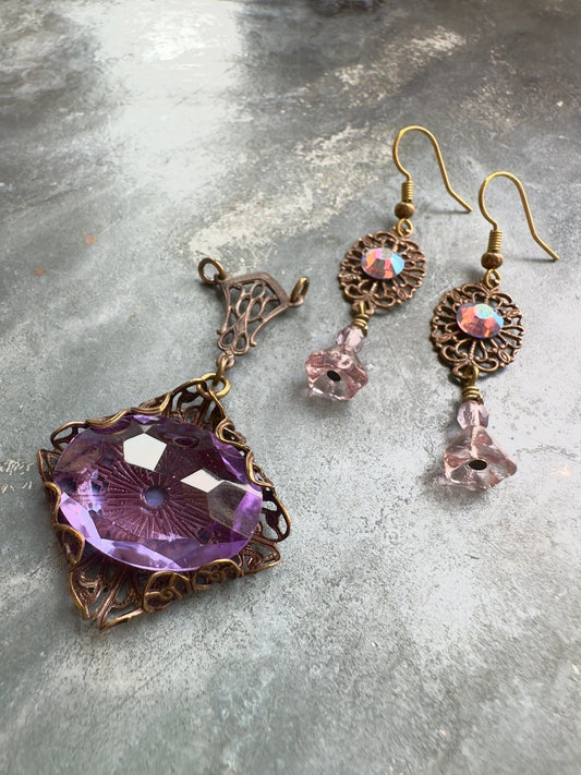 Lavender Lily - Pendant & Earring Kit - Vintaj Idaho Design - 10/1/2025 - Vintaj Live Shop ID