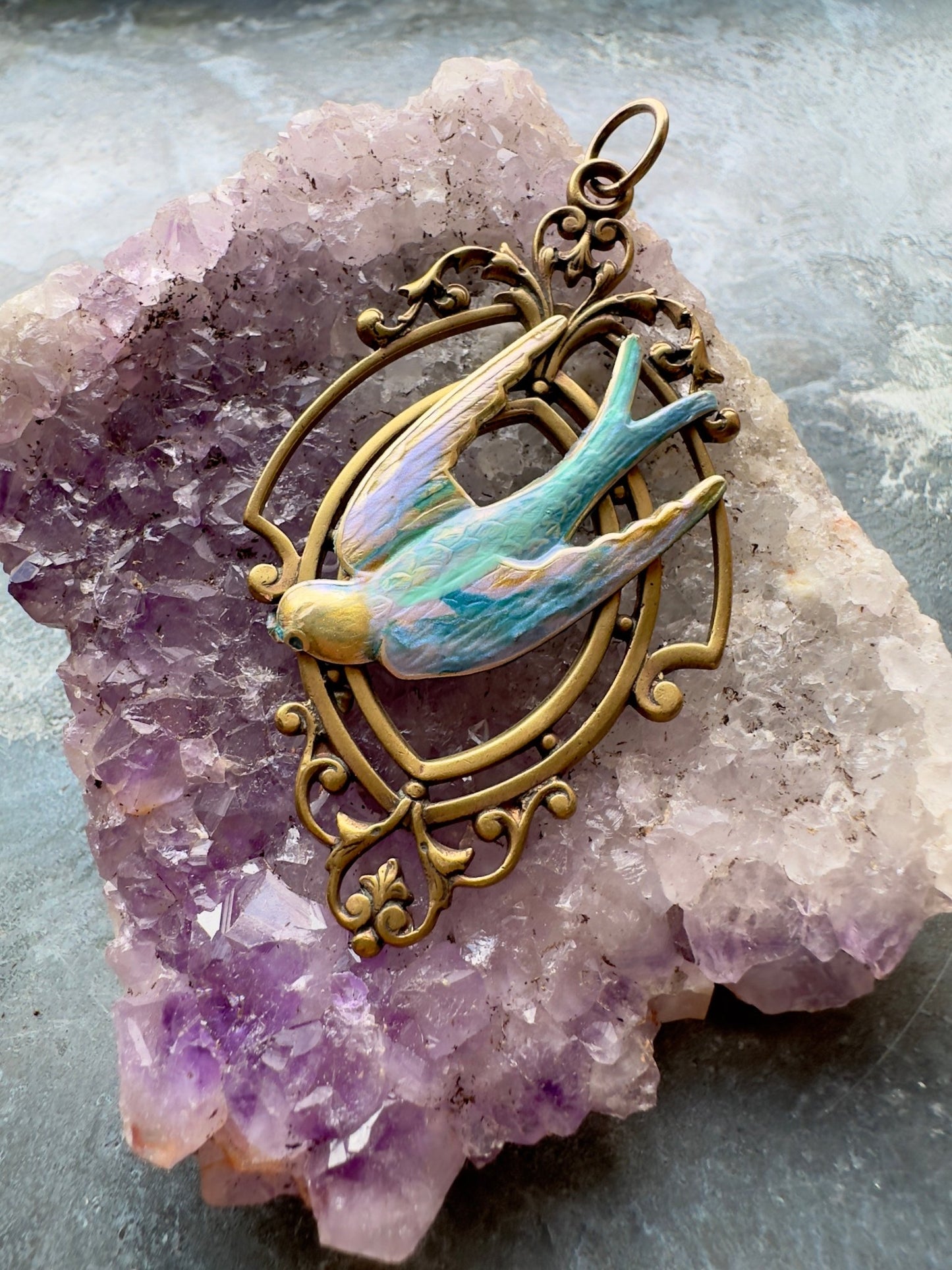 Looking - Glass Lark Finished Pendant - Vintaj Idaho Design - 8/6/2025 - Vintaj Live Shop ID