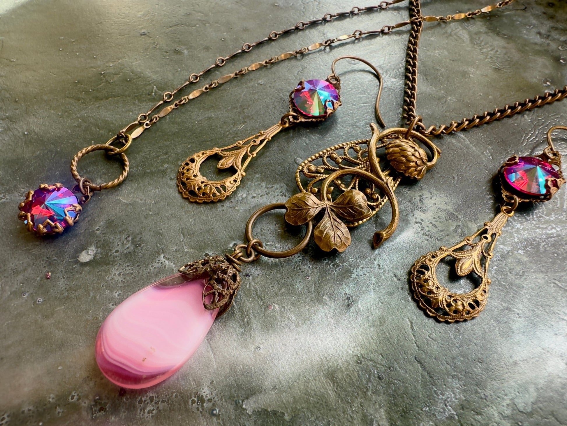 Lot 10 Weekend Pop - Up - Jewelry Trunk Sale - Vintaj Idaho Design - 10/25/25 - Vintaj Live Shop ID