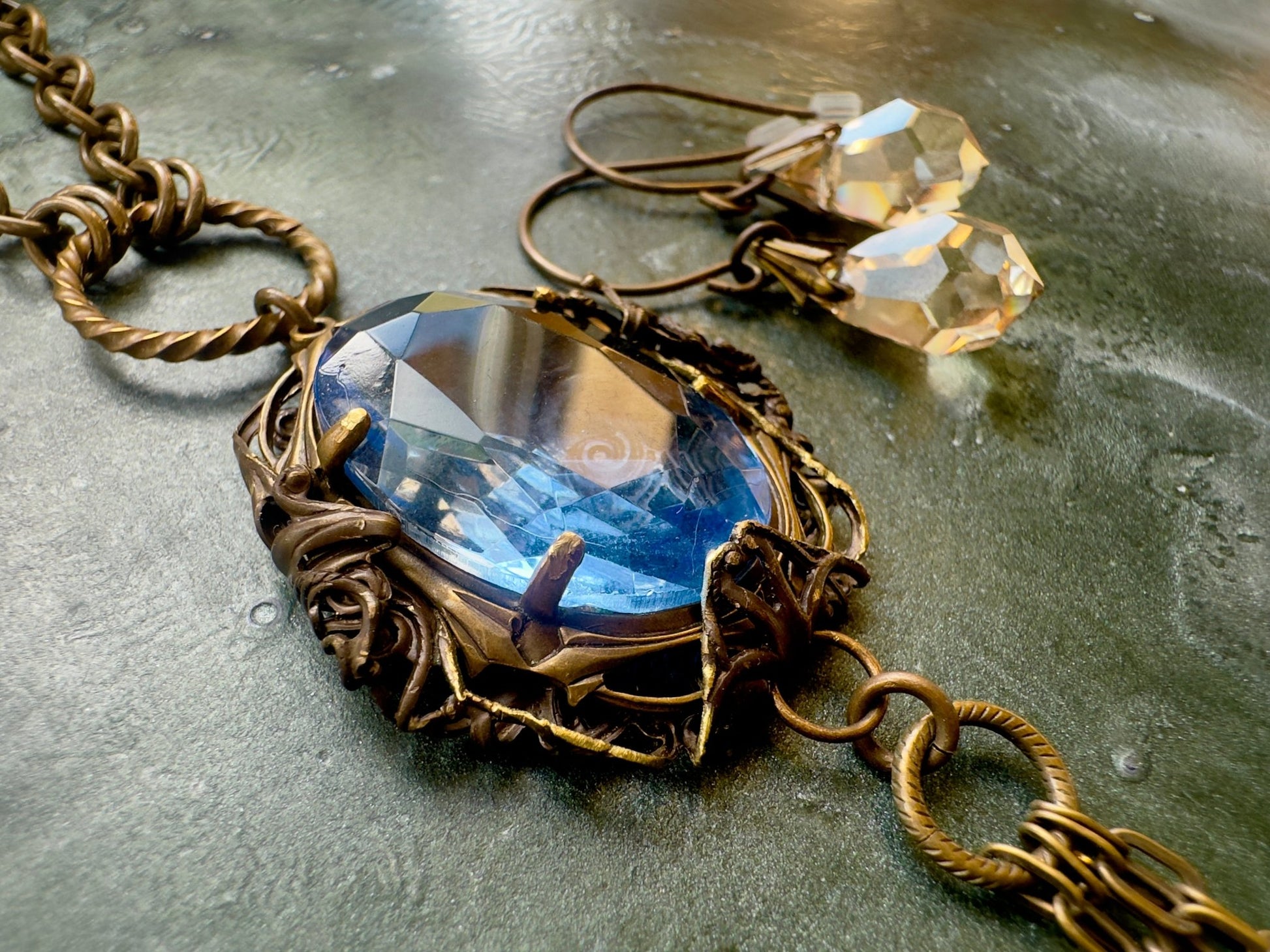 Lot 14 Weekend Pop - Up - Jewelry Trunk Sale - Vintaj Idaho Design - 10/25/25 - Vintaj Live Shop ID