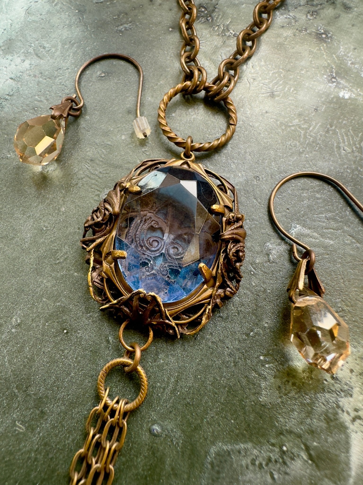 Lot 14 Weekend Pop - Up - Jewelry Trunk Sale - Vintaj Idaho Design - 10/25/25 - Vintaj Live Shop ID