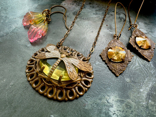 Lot 16 Weekend Pop - Up - Jewelry Trunk Sale - Vintaj Idaho Design - 10/25/25 - Vintaj Live Shop ID