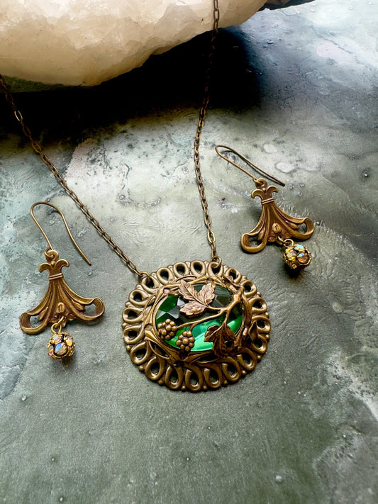 Lot 18 Weekend Pop - Up - Jewelry Trunk Sale - Vintaj Idaho Design - 10/25/25 - Vintaj Live Shop ID