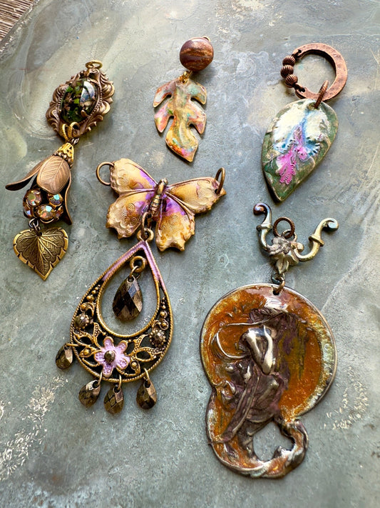 Lot 4 Assemblage 5 Finished Pendants - Vintaj Idaho Design - 10/3/2025 - Vintaj Live Shop ID