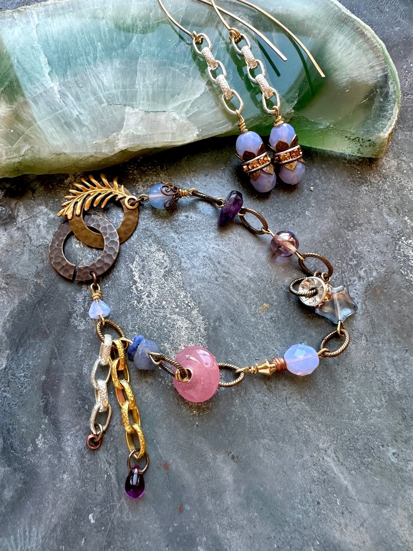 Lot 52 Renaissance Faire Live - Jewelry Trunk Sale - Vintaj Idaho Design - 9/19/25 - Vintaj Live Shop ID