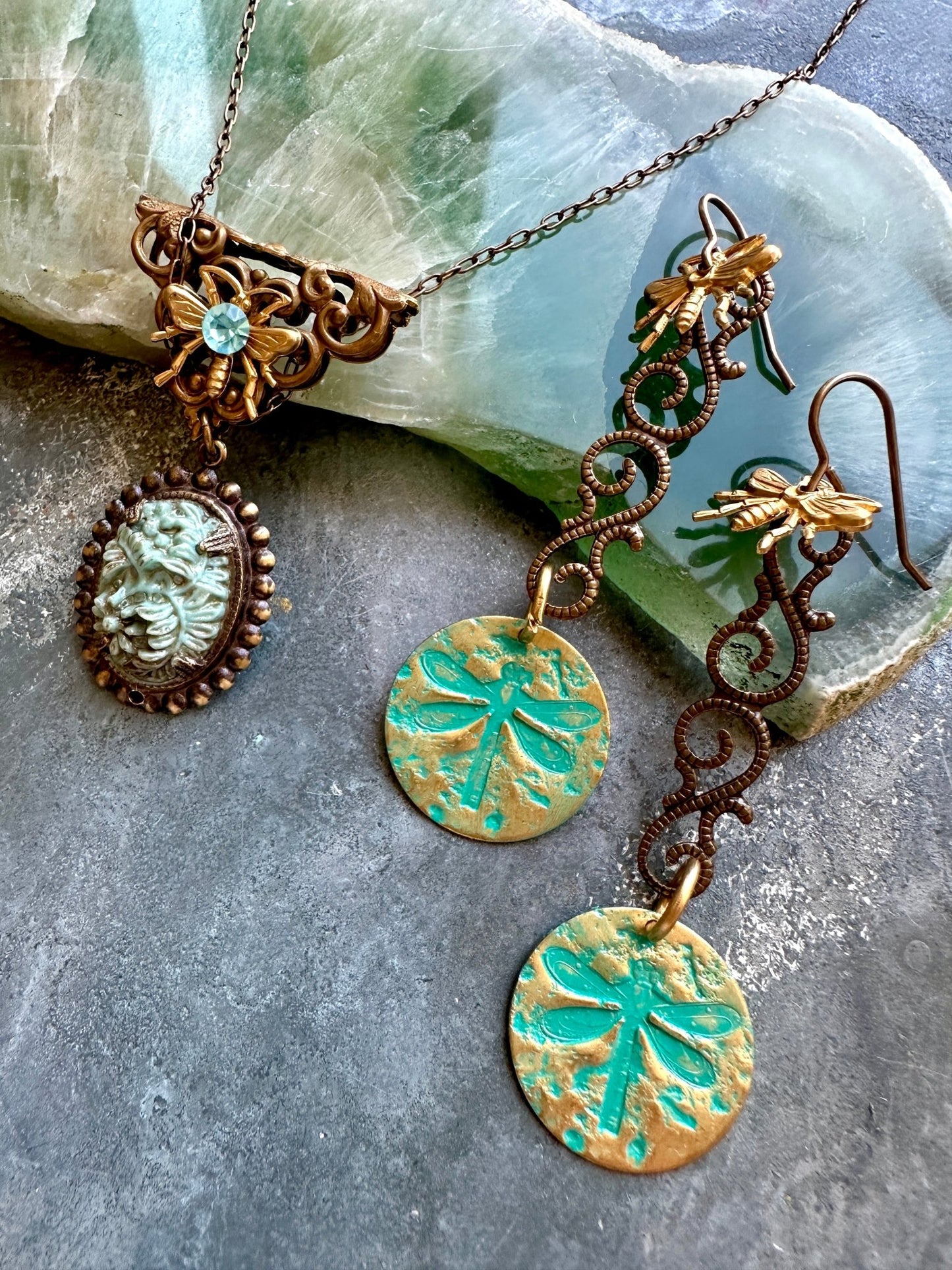 Lot 57 Renaissance Faire Live - Jewelry Trunk Sale - Vintaj Idaho Design - 9/19/25 - Vintaj Live Shop ID