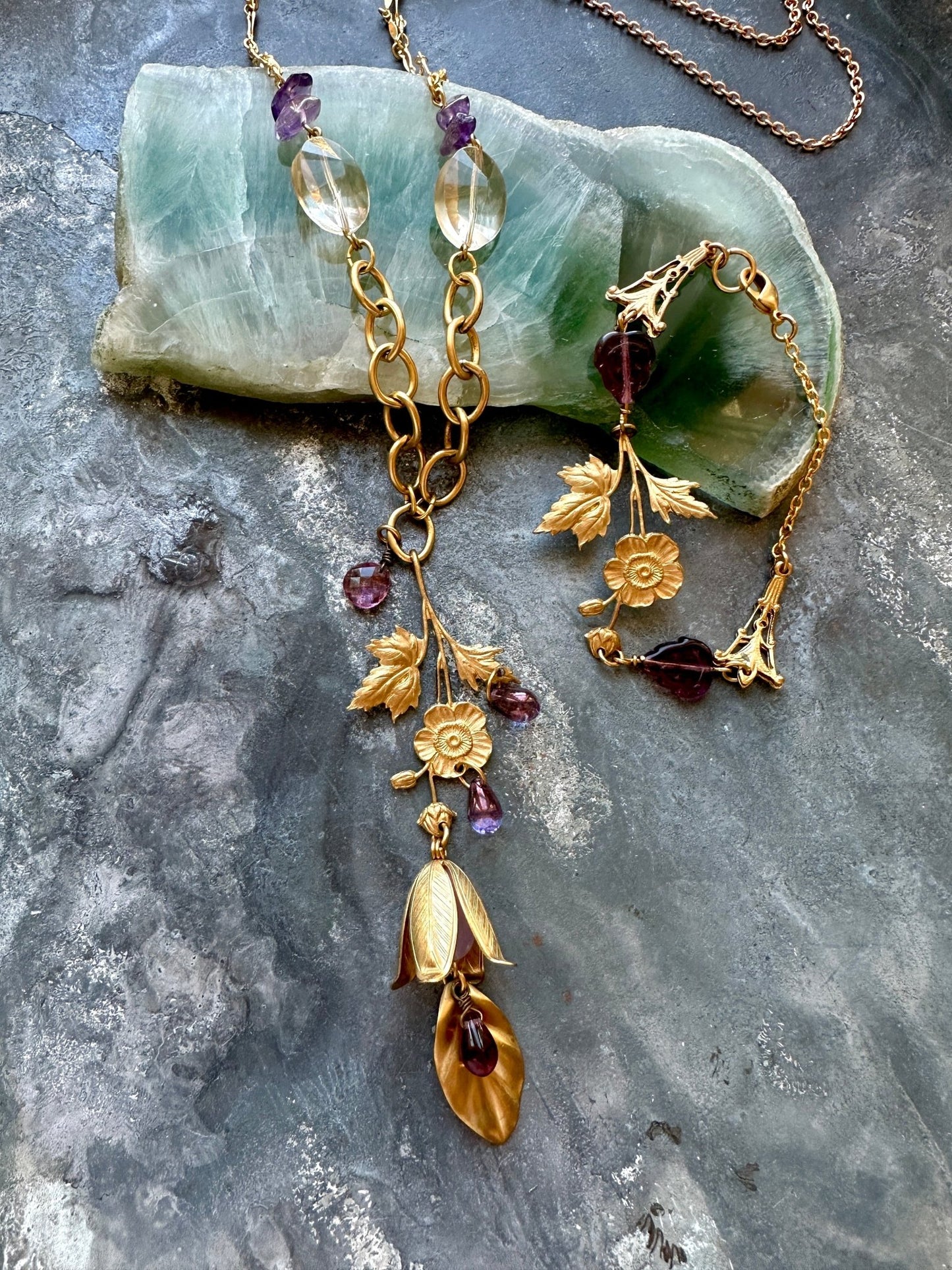 Lot 72 Renaissance Faire Live - Jewelry Trunk Sale - Vintaj Idaho Design - 9/19/25 - Vintaj Live Shop ID
