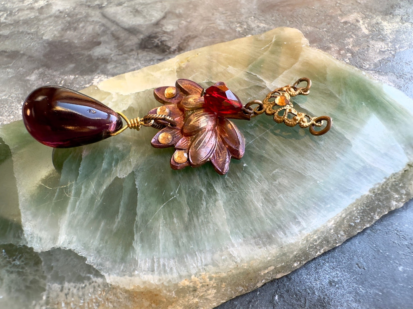 Lotus Teardrop - Vintage Pendant Kit - Vintaj Idaho Design - 10/8/2025 - Vintaj Live Shop ID