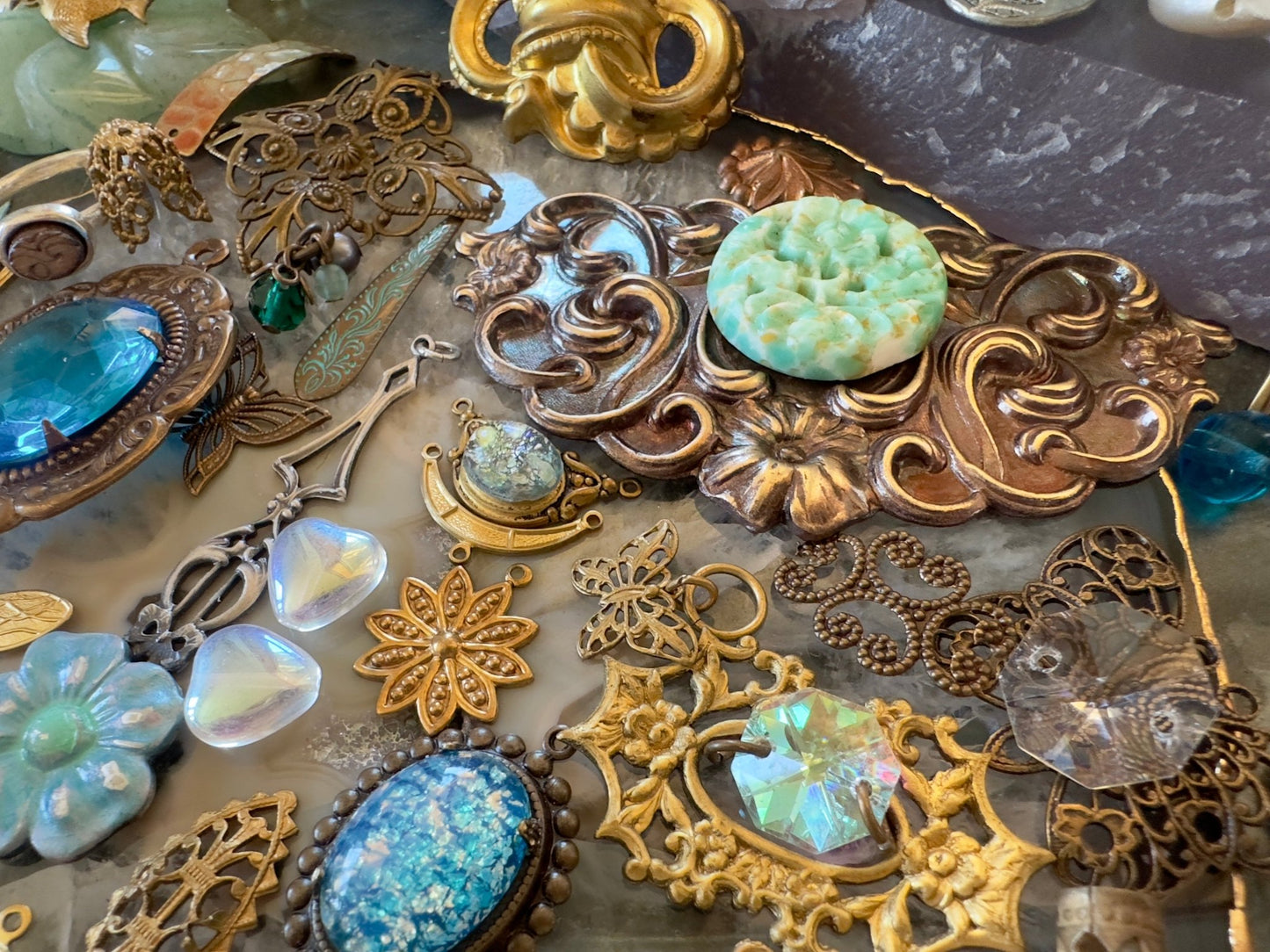 MEGA OAK Wednesday Drop! - One Of A Kind Curated Lot - Vintaj Idaho Design - 7/23/2025 - Vintaj Live Shop ID