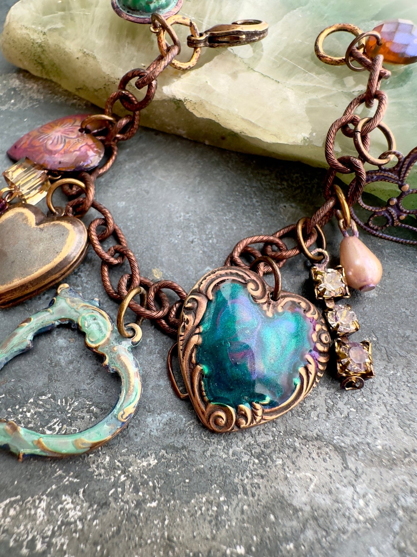Mi Amore Bracelet Kit - Vintaj Idaho Design - 10/15/2025 - Vintaj Live Shop ID